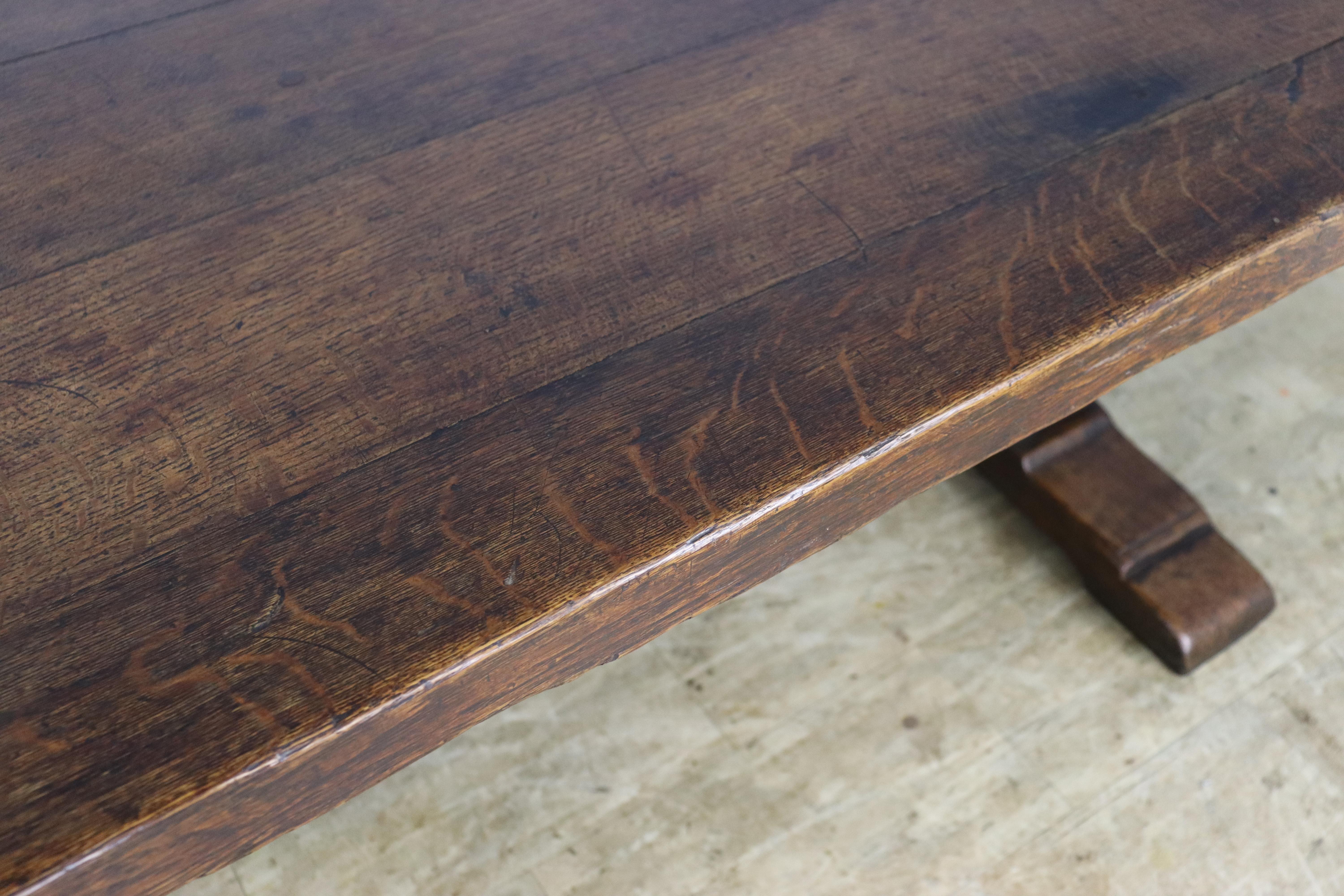 Table de ferme victorienne en chêne à base d'étole fabriquée à partir de bois antérieur en vente 5