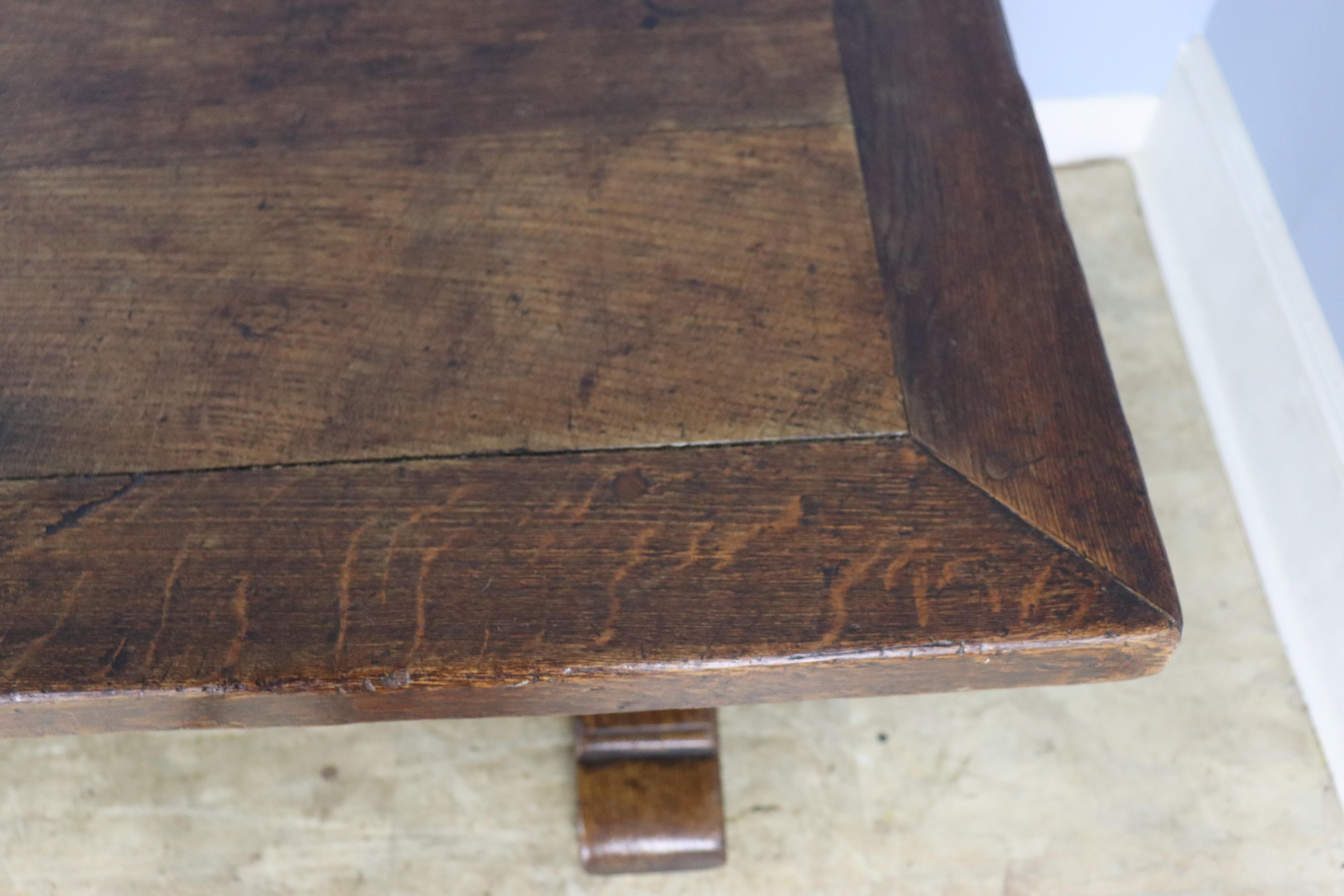 Table de ferme victorienne en chêne à base d'étole fabriquée à partir de bois antérieur en vente 7