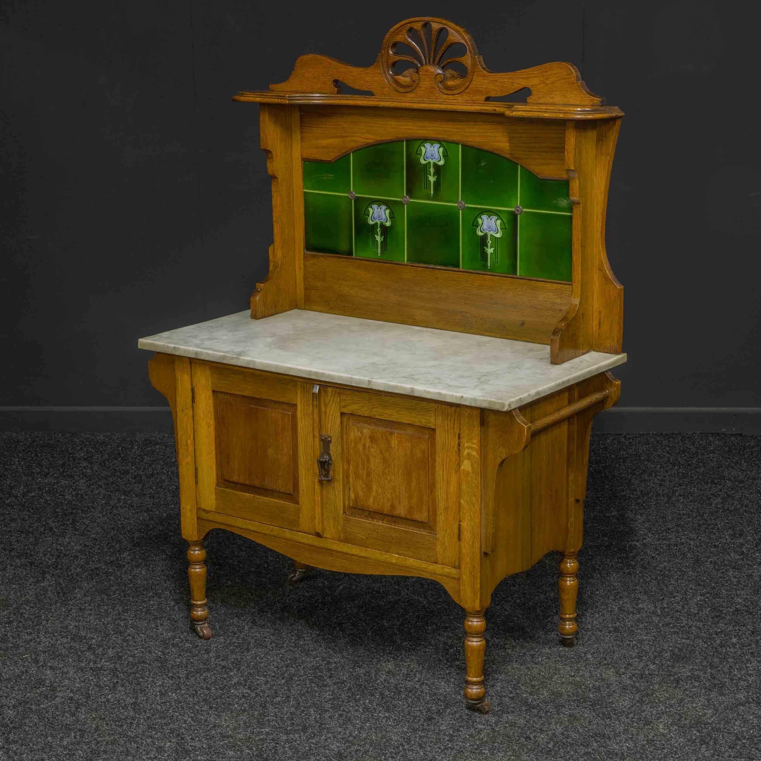 Victorian Oak Washstand For Sale 2