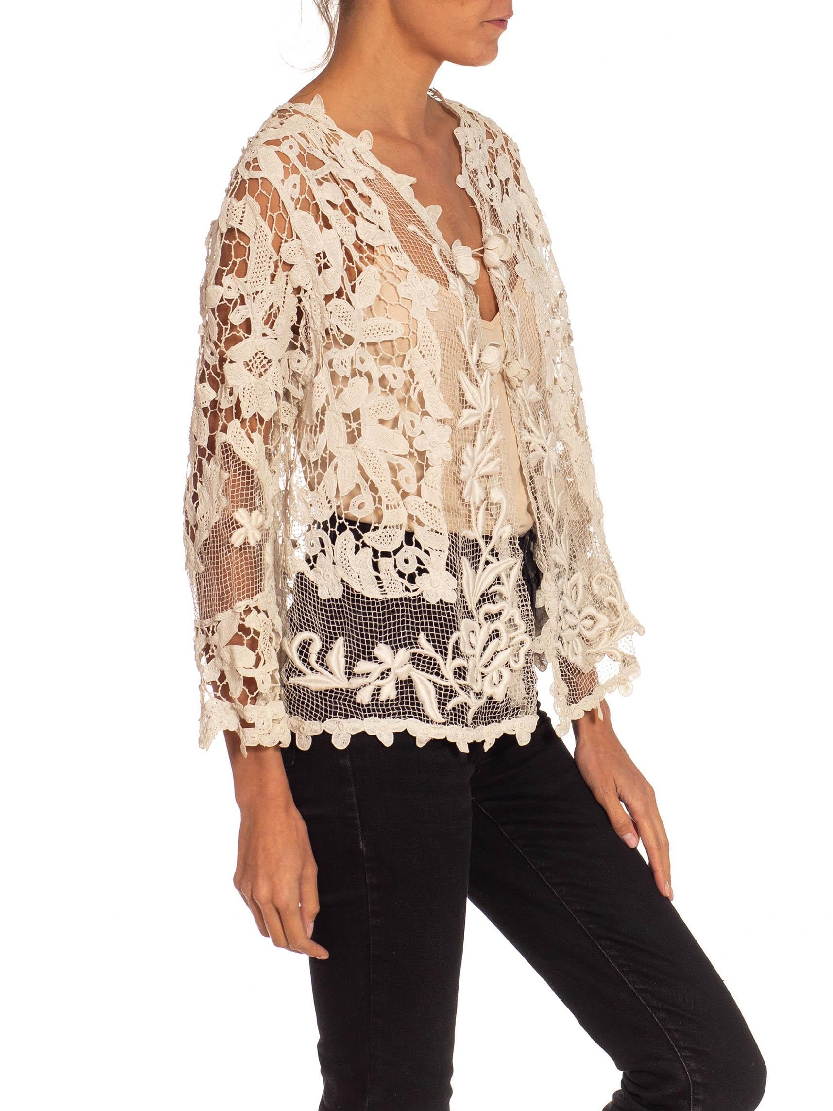 Victorian Off White Needle Lace Long Sleeve Jacket With Flower Hooks For Sale 2