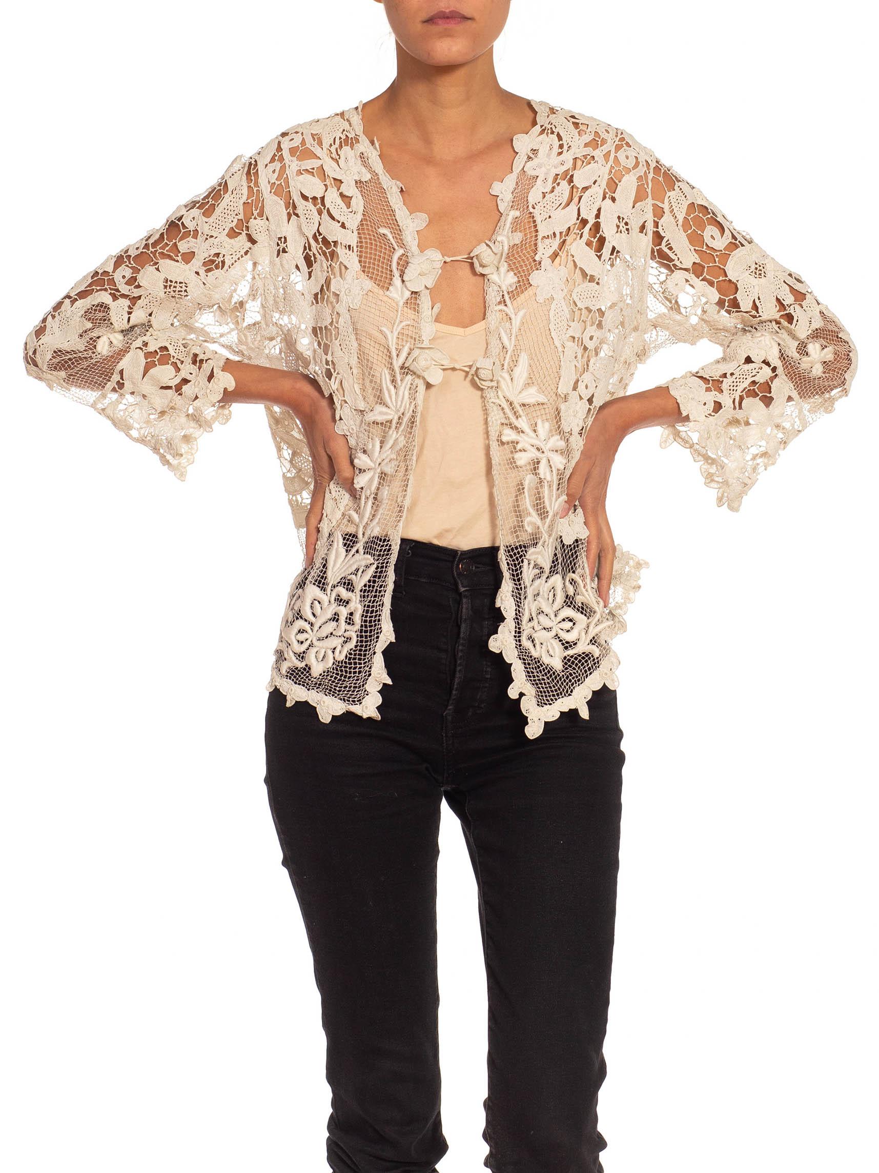 Victorian Off White Needle Lace Long Sleeve Jacket With Flower Hooks For Sale 3