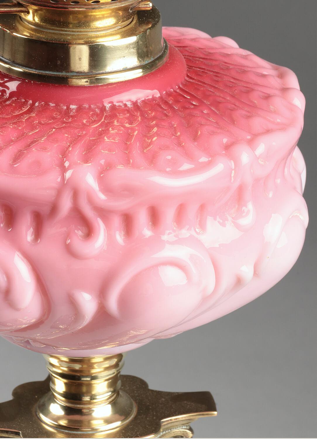 Victorian Oil lamp with Brass Foot and Pink Glass Shade 3