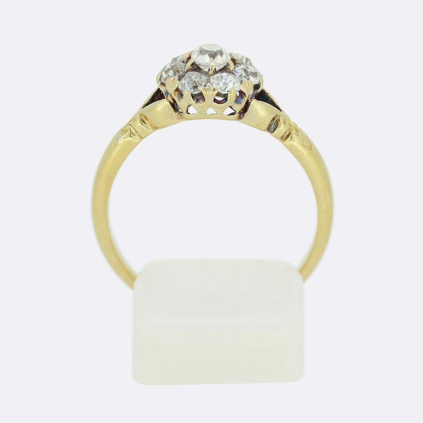 Viktorianischer Altschliff-Diamant-Cluster-Ring Damen im Angebot