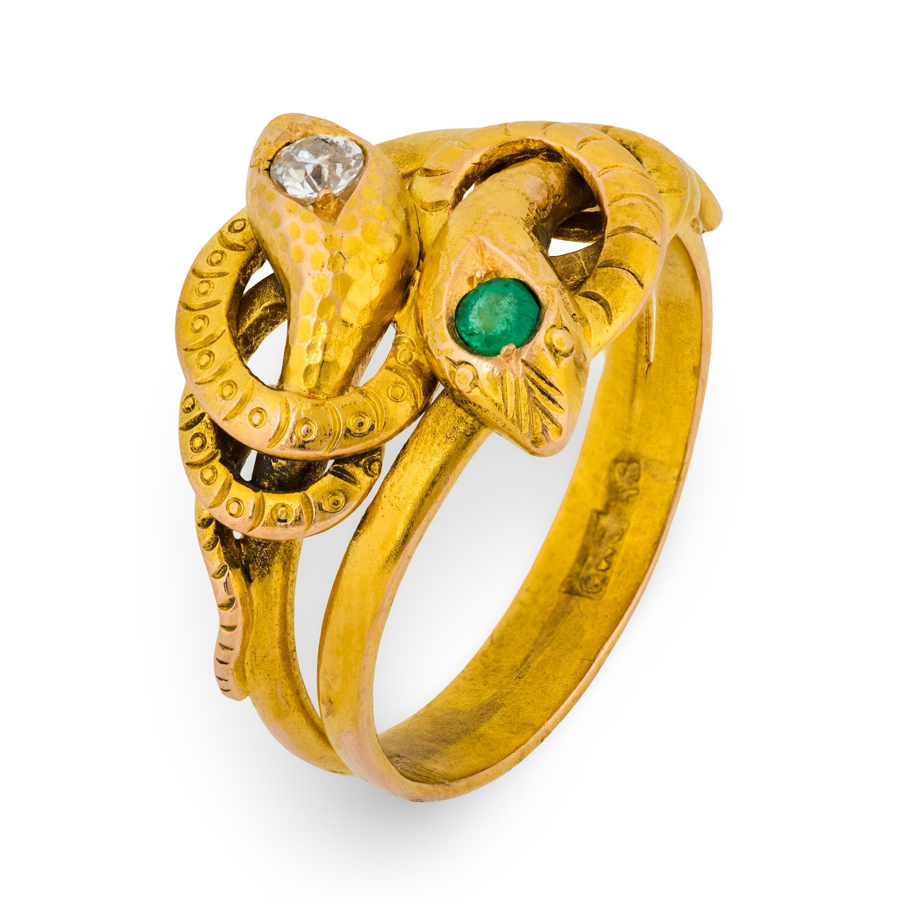 Bague serpent victorienne en or jaune 18k, diamant taille européenne émeraude en vente 2