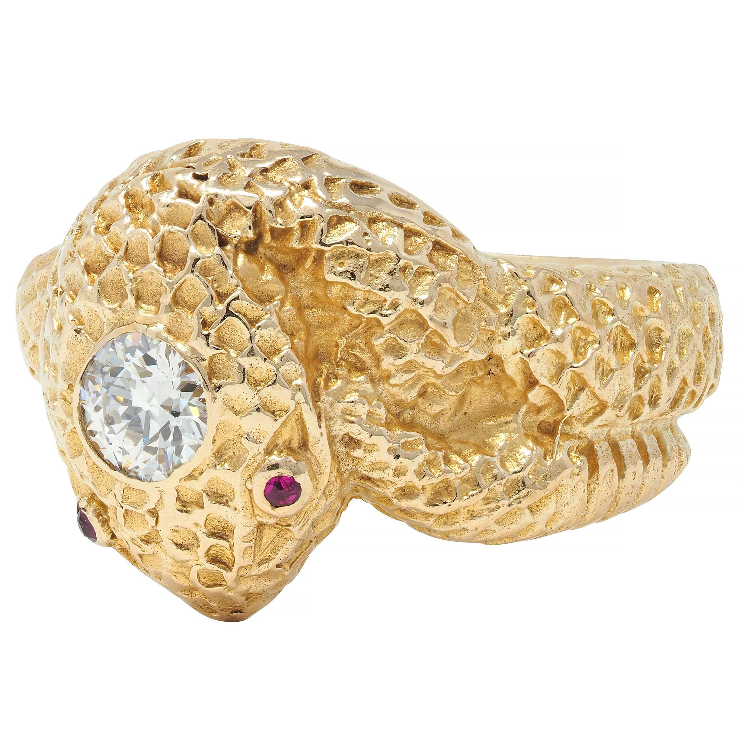 Victorian Old European Cut Diamond Ruby 10 Karat Yellow Gold Antique Snake Ring For Sale 4