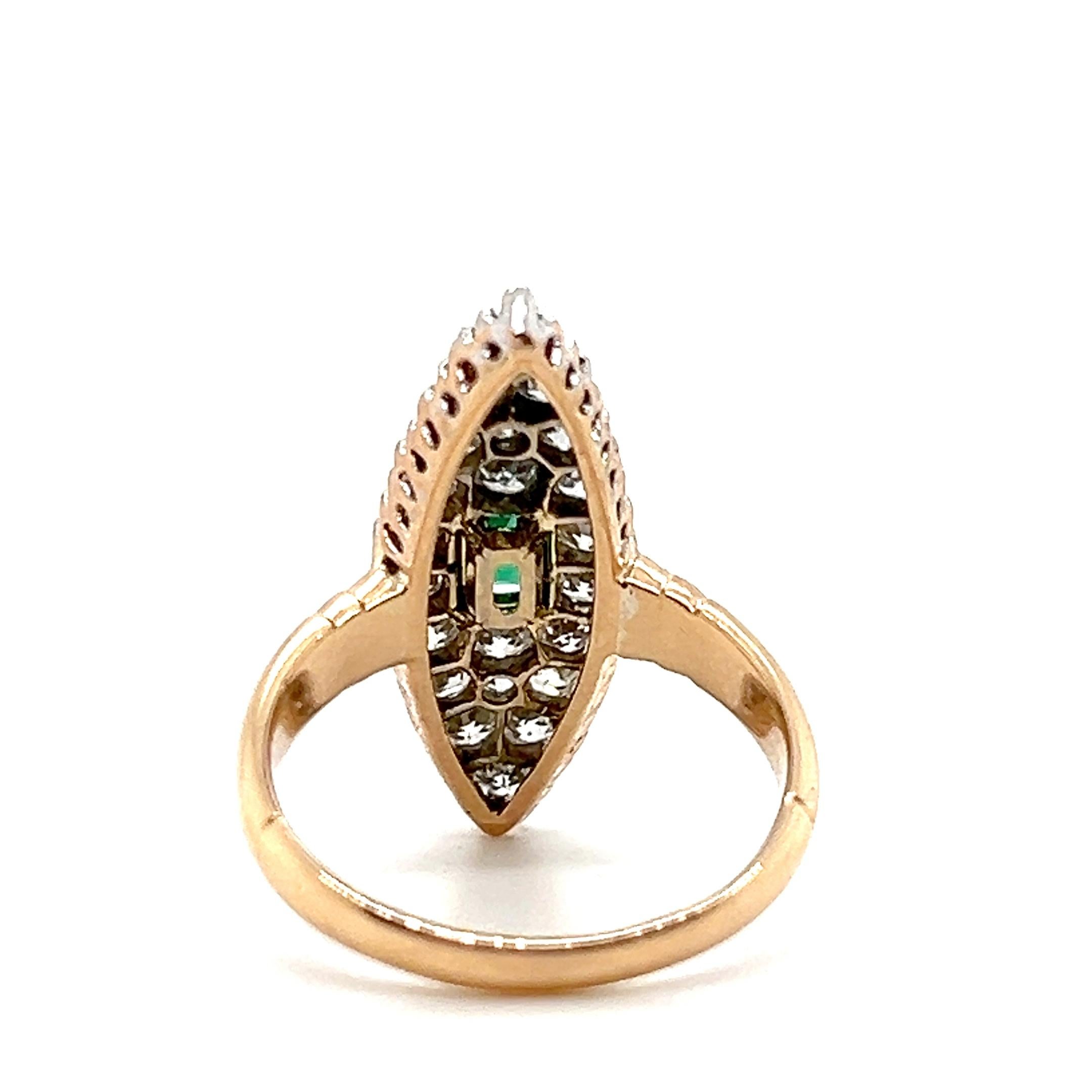 Victorian Old European Cut Diamond Synthetic Emerald & 14k Yellow Gold Ring 1880 Unisexe en vente