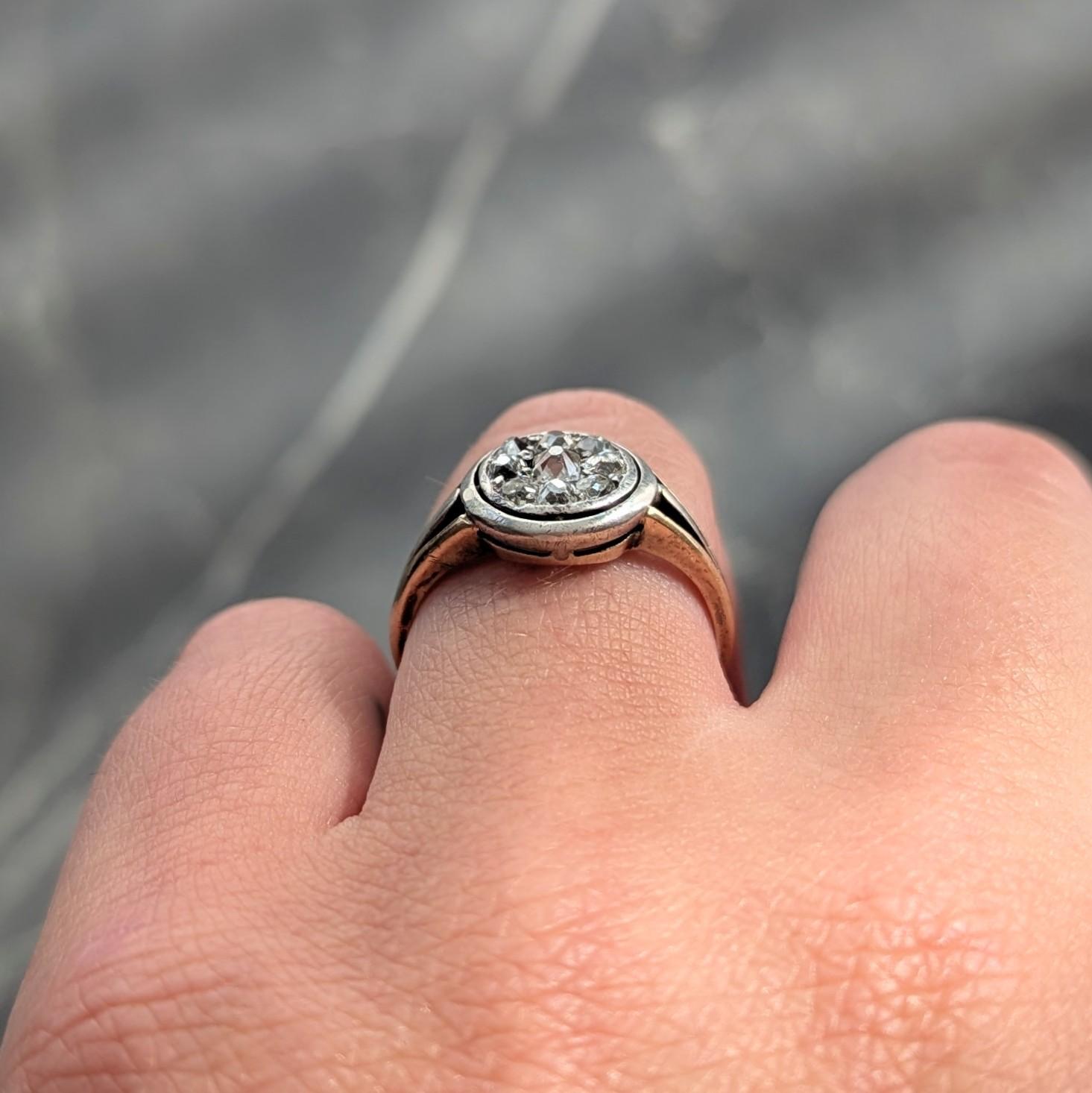 Victorian Old Mine Cut Diamond 14 Karat Gelbgold Silber Antique Cluster Ring im Angebot 2