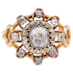 Viktorianischer Cluster-Ring aus 18 Karat Gelbgold mit Diamanten im alten Minenschliff