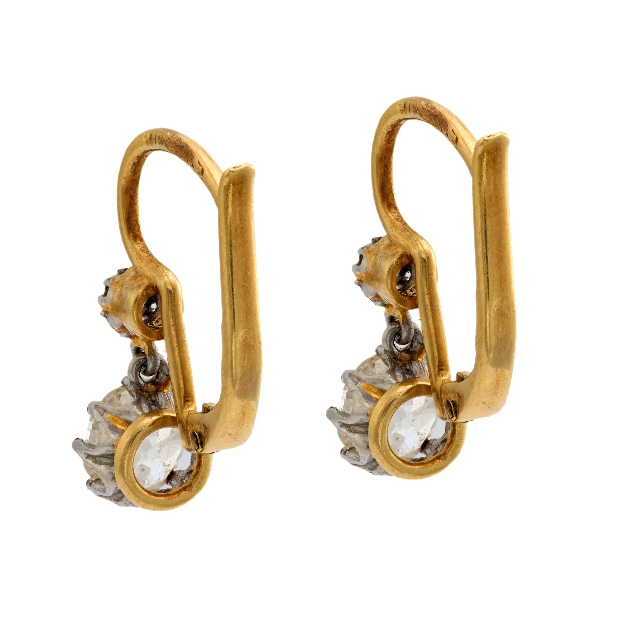 Pendientes antiguos victorianos de diamantes talla mina de oro amarillo de 18k en Bueno estado para la venta en Beverly Hills, CA