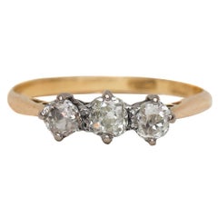 Antique Victorian Old Mine Cut Diamond 3-Stone Ring Yellow Gold and Platinum