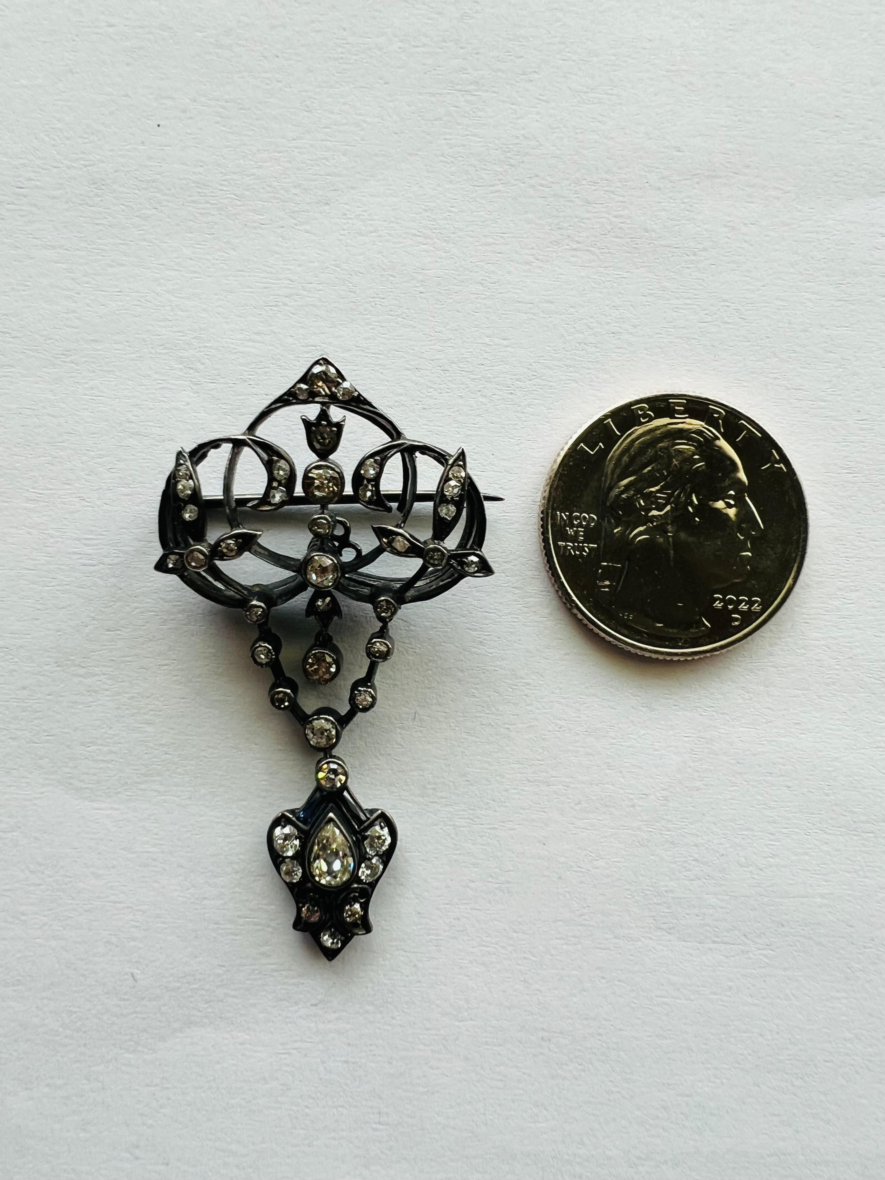 Ciondolo a spilla in oro e argento con diamanti Old Mine vittoriano, circa 1890 in vendita 3