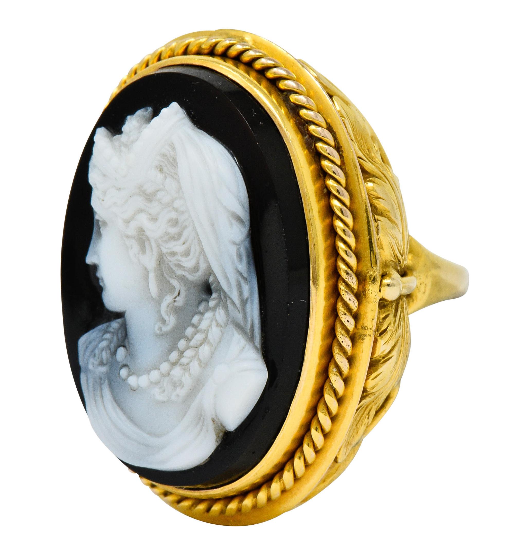 Victorian Onyx 14 Karat Gold Ornate Cameo Ring, circa 1900 2