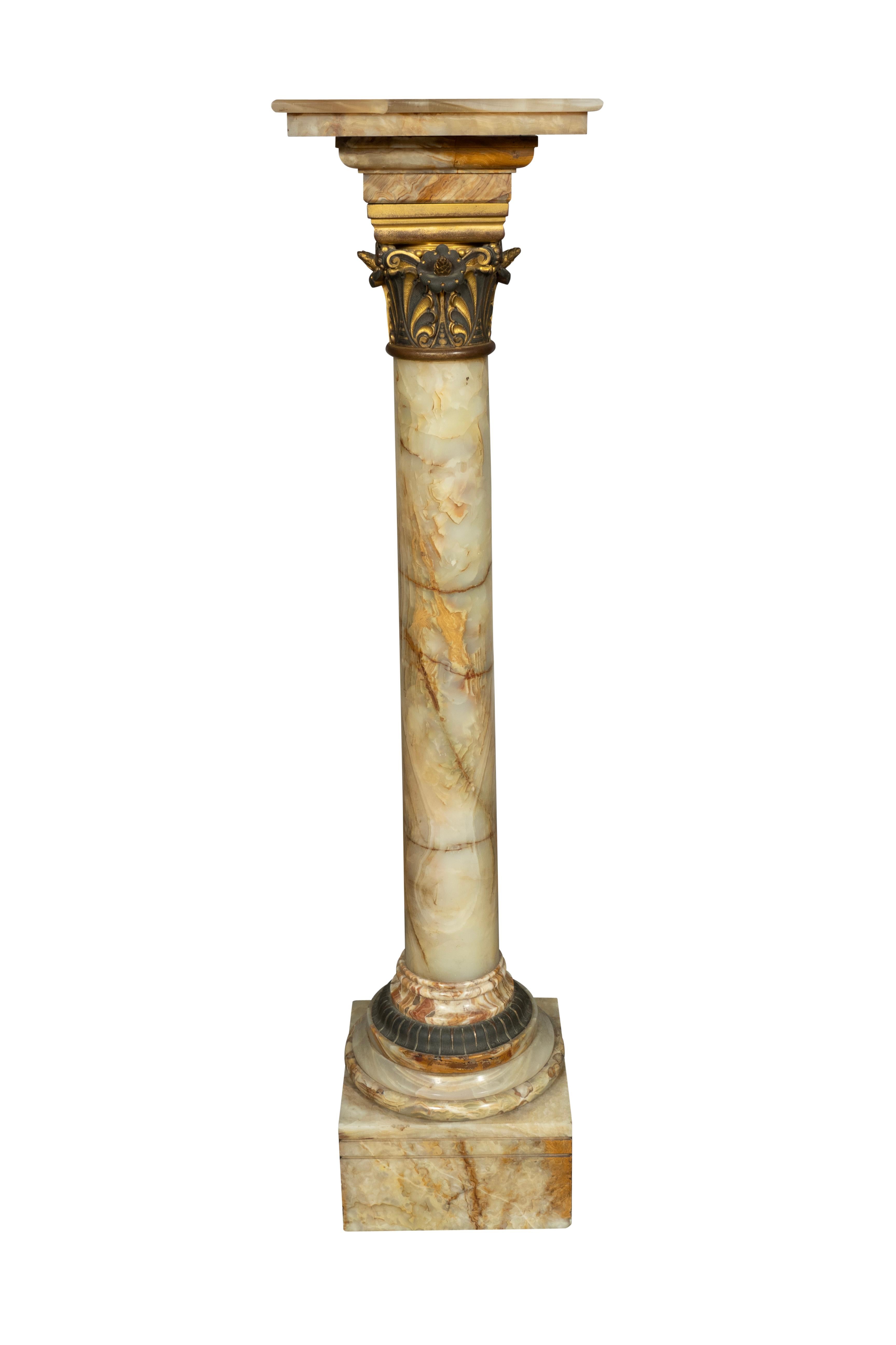 Bronze Pedestal victorien en bronze et onyx en vente