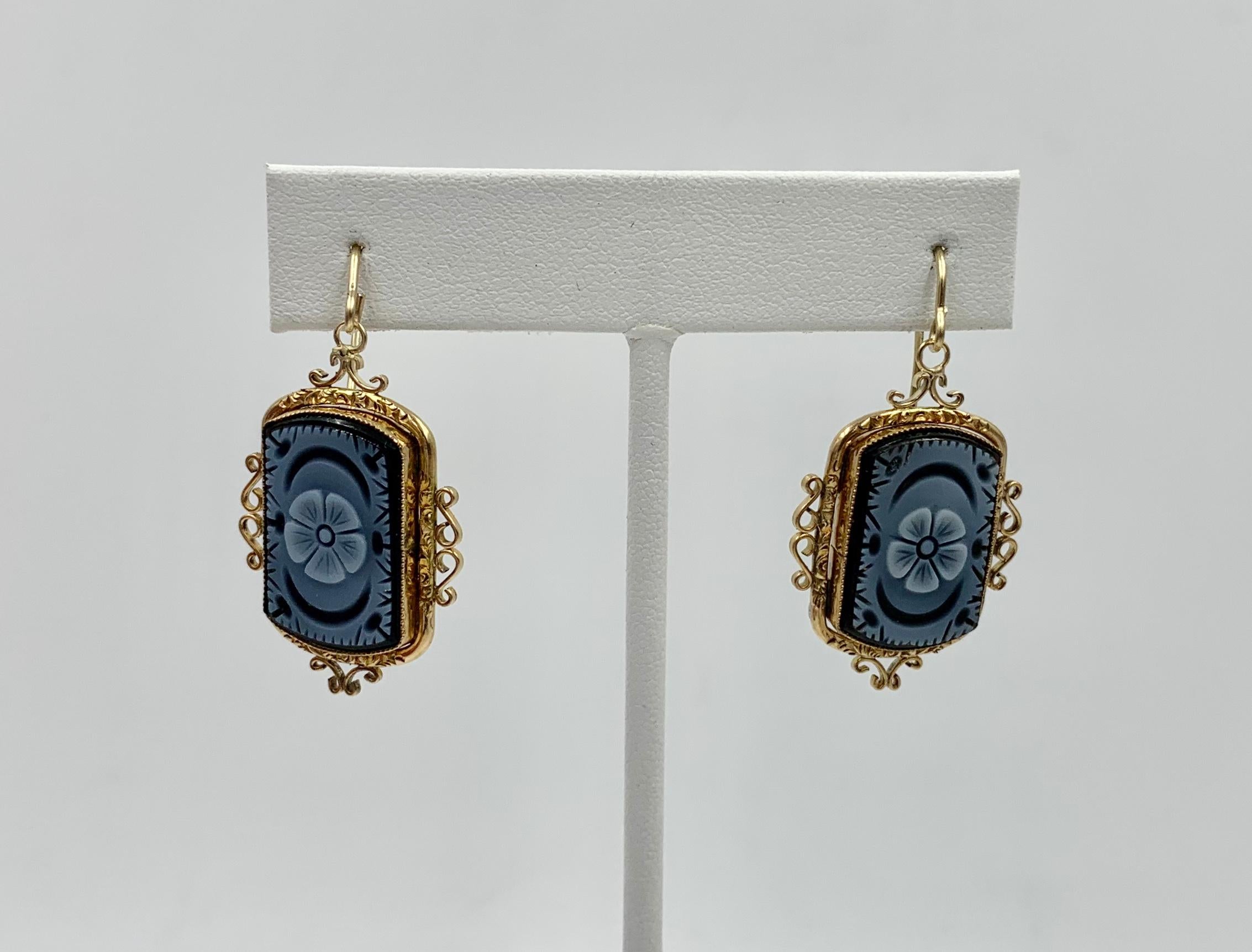 Viktorianische Onyx-Kamee-Blumen-Tropfen-Ohrringe 14 Karat Gold im Zustand „Gut“ im Angebot in New York, NY