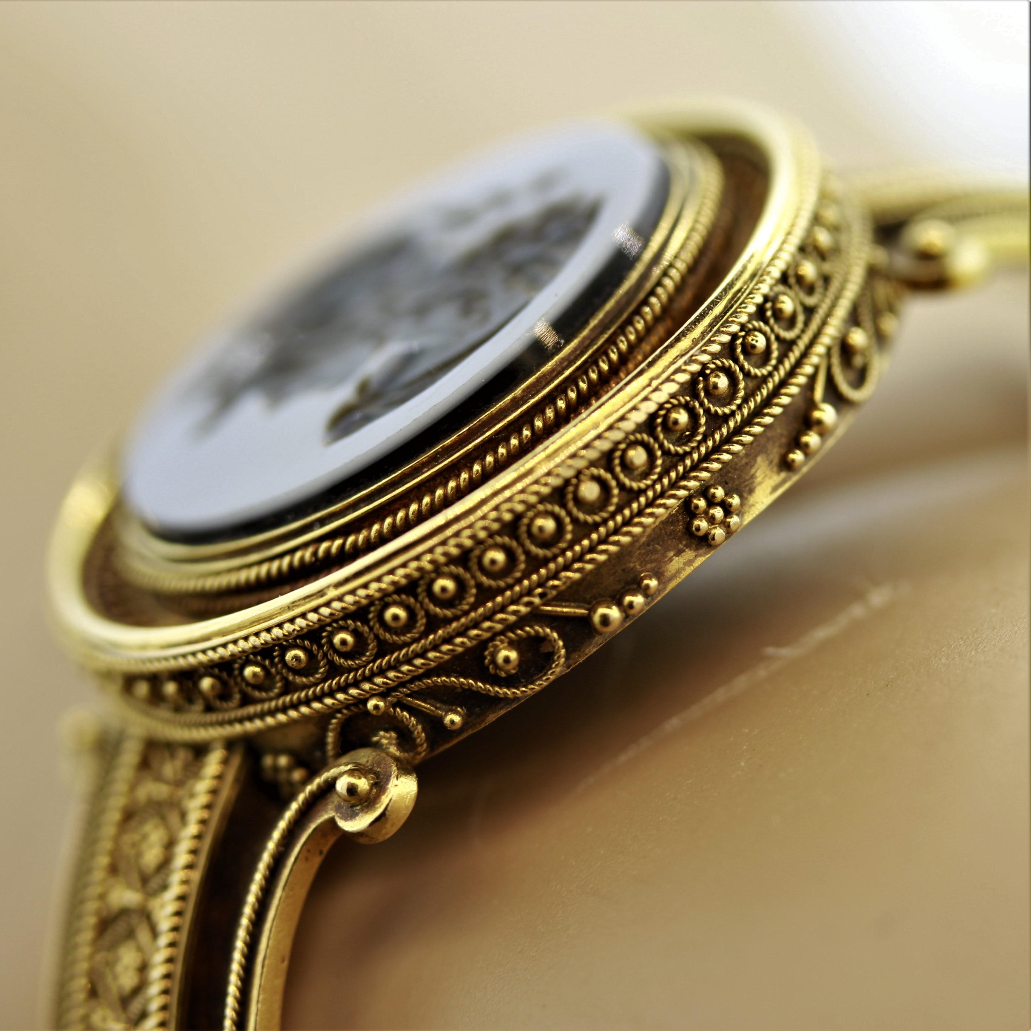 Victorian Onyx Cameo Gold Bangle Bracelet 5