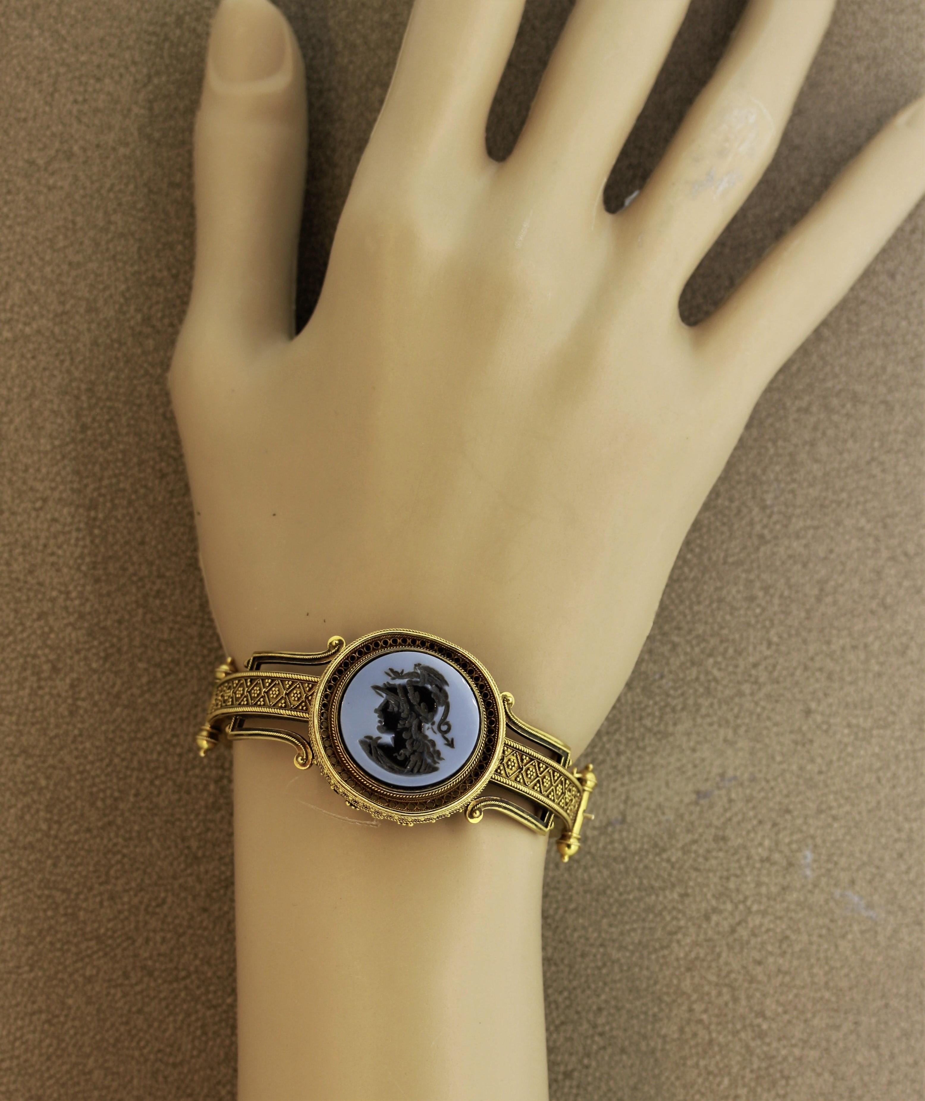 Victorian Onyx Cameo Gold Bangle Bracelet 6