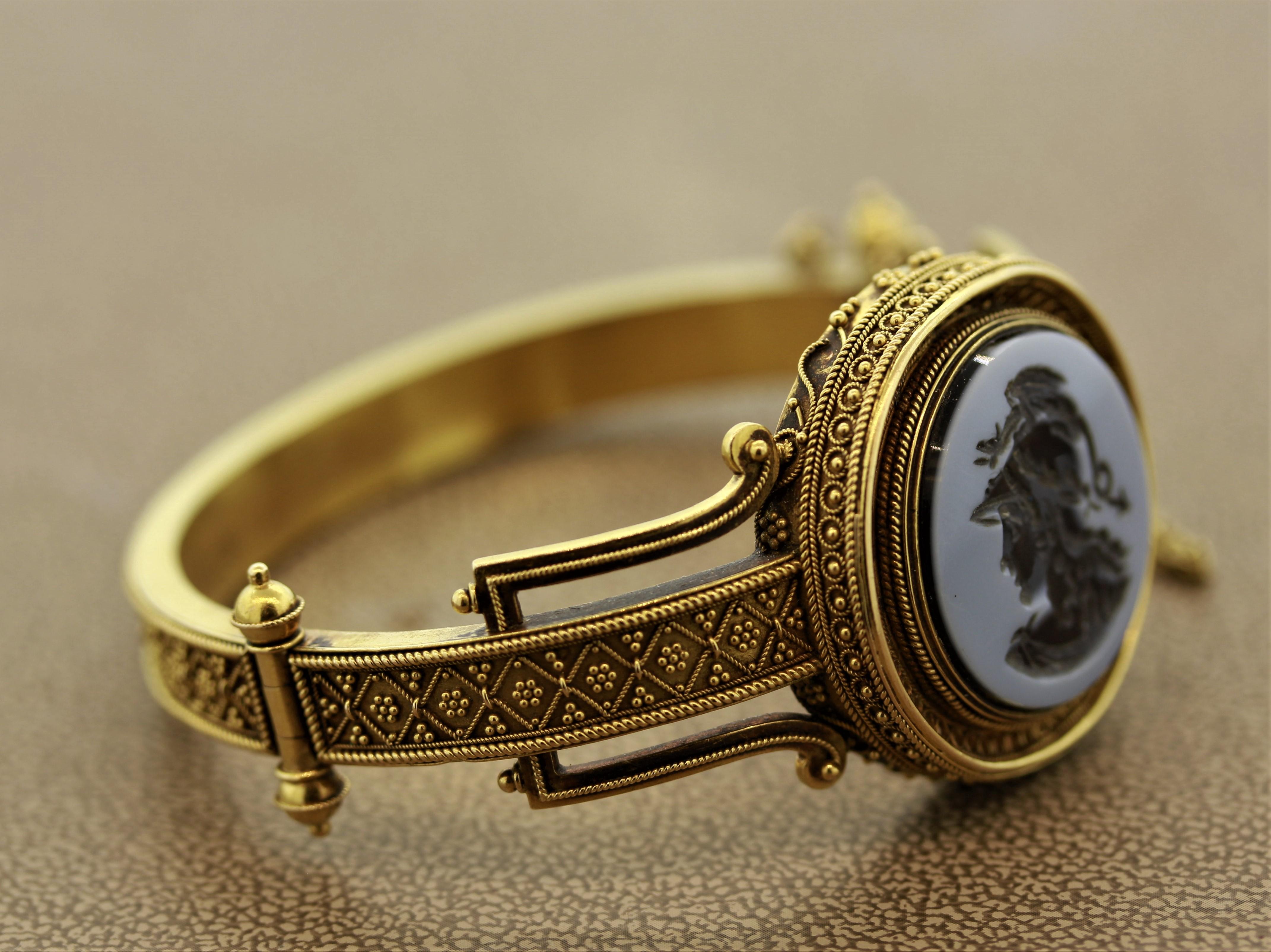 Women's or Men's Victorian Onyx Cameo Gold Bangle Bracelet