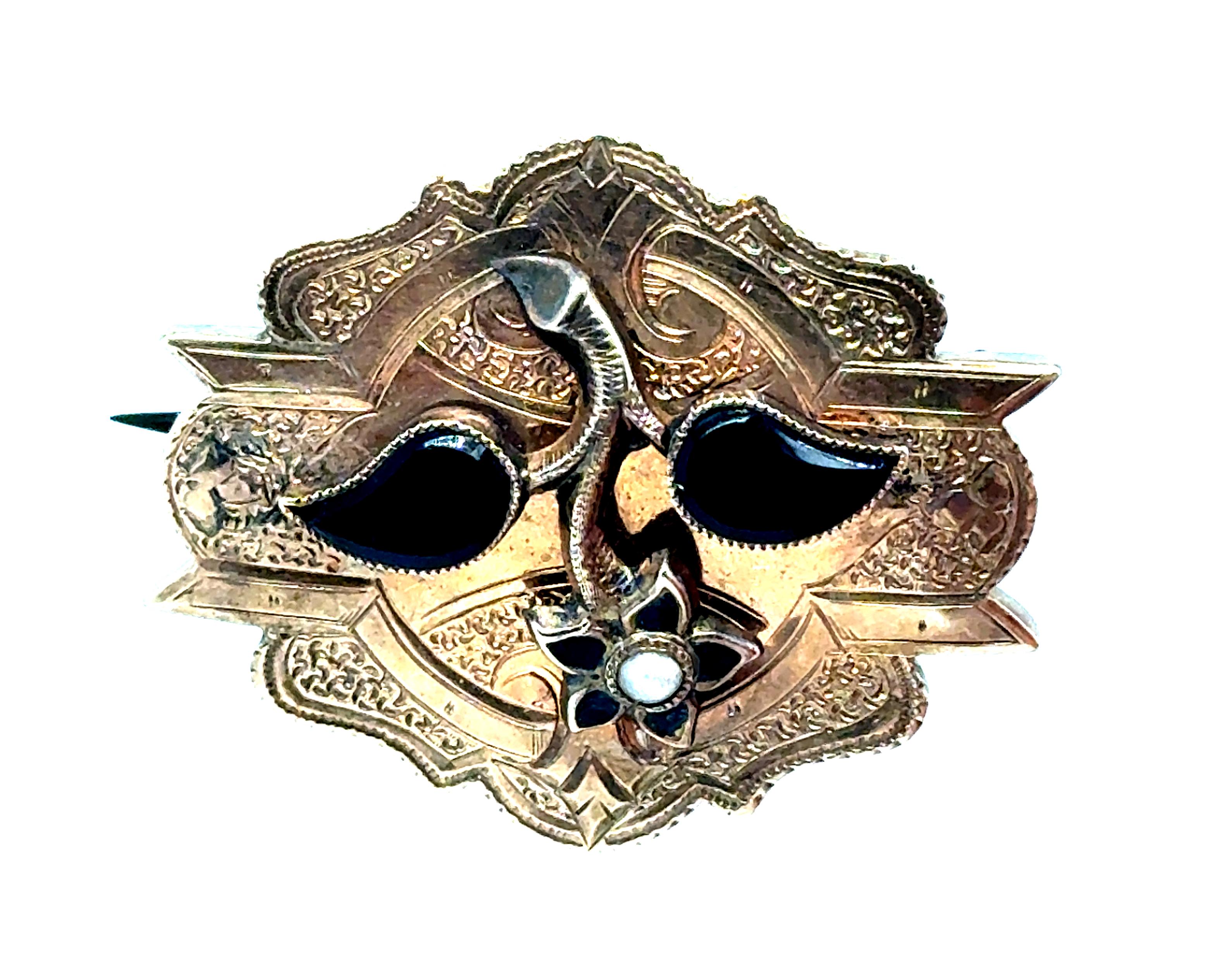 Autentico originale antico del 1860 Vittoriano Onice Perla Smalto Oro Giallo Spilla Ciondolo 


Oltre 225 dollari di valore dell'oro

Caratteristiche Perla naturale autentica 

Gemme di onice tagliate su misura a forma di fiore e petalo

Perno in
