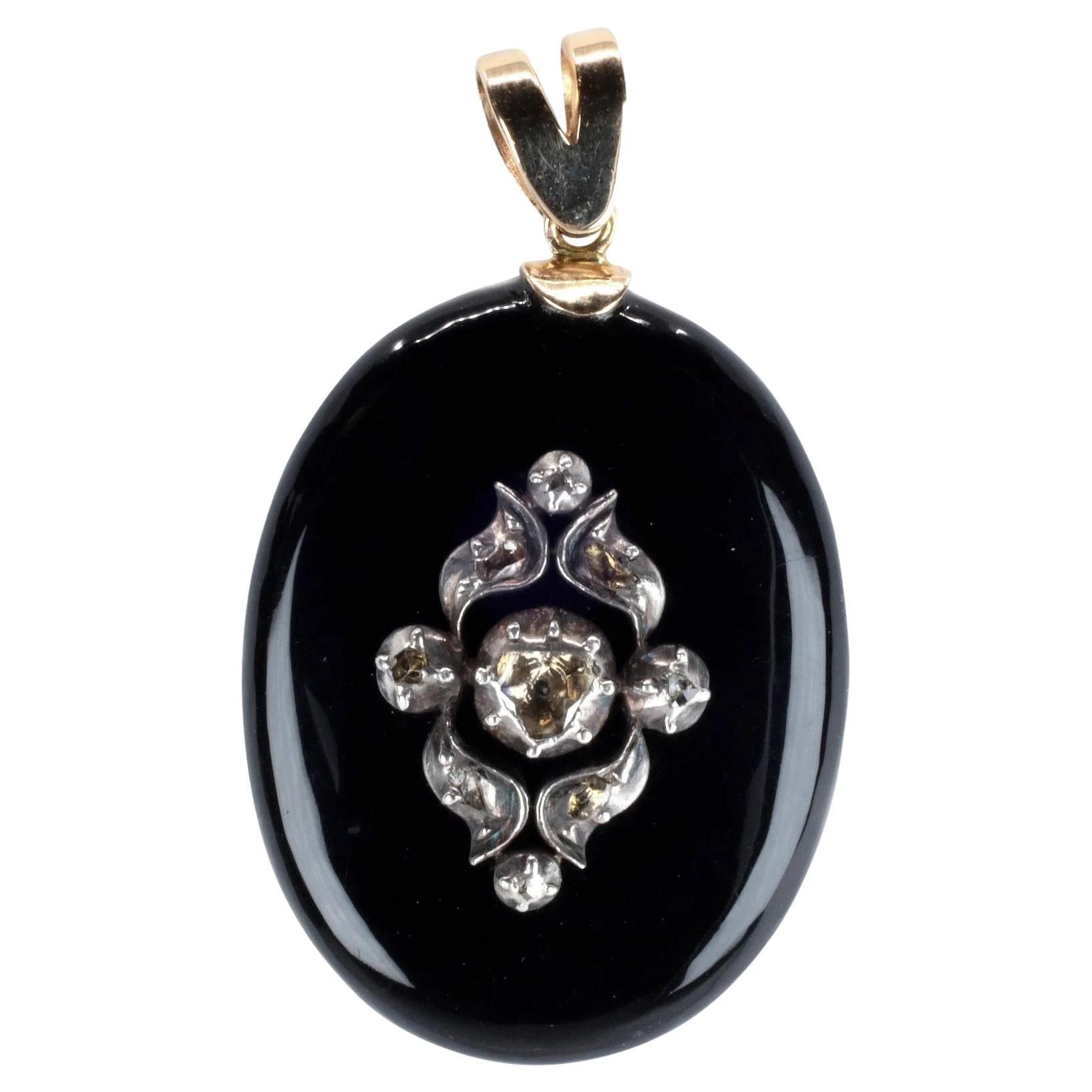 Victorian Onyx & Rose Cut Diamond Pendant in 14K Gold For Sale