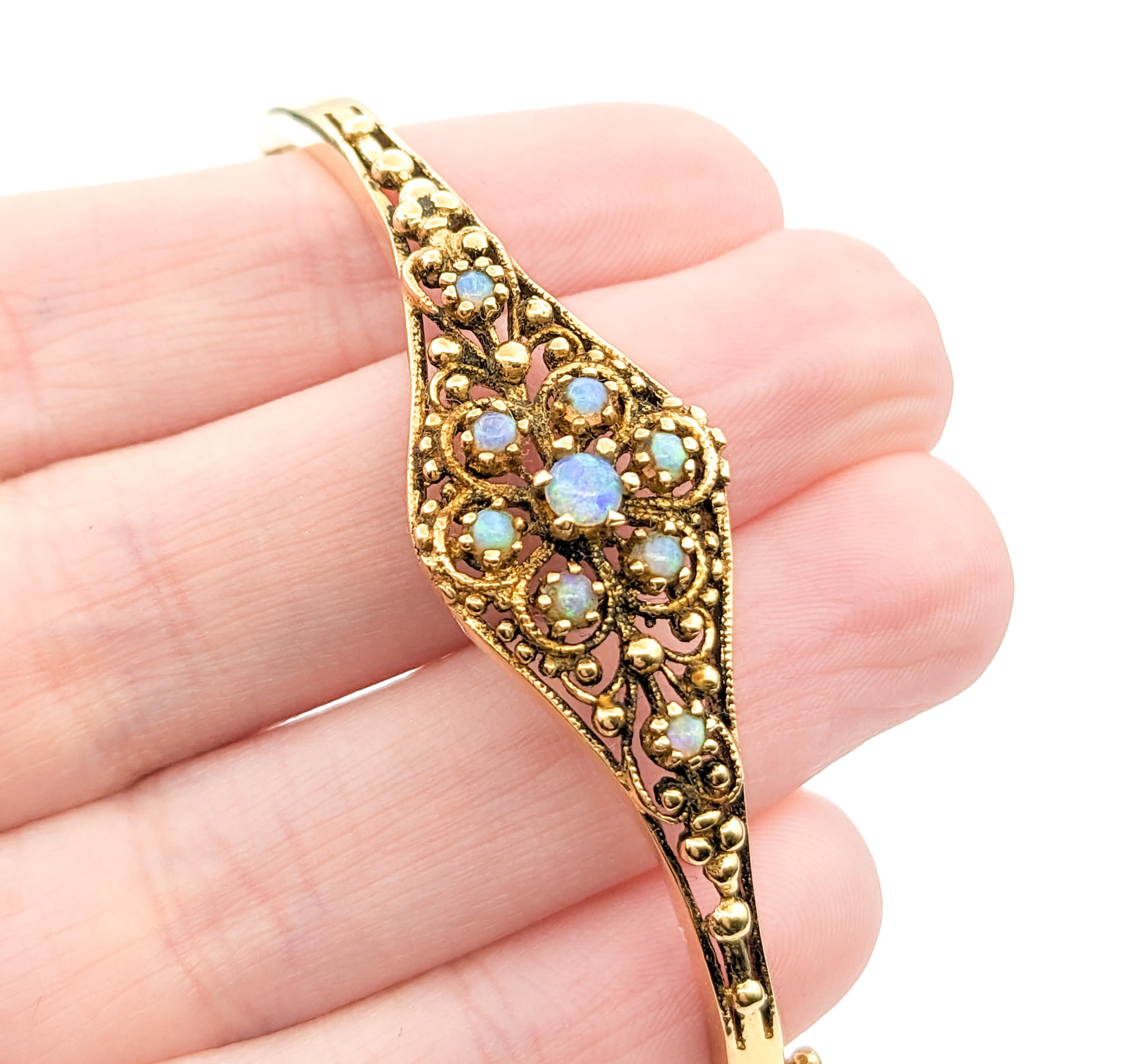 Viktorianisches Armband mit Scharnier aus Opal und 14K Gold Herren im Angebot
