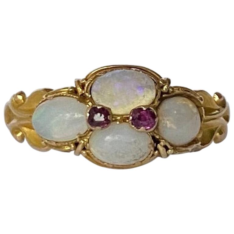 Victorian Opal and Amethyst 15 Carat Gold Ring