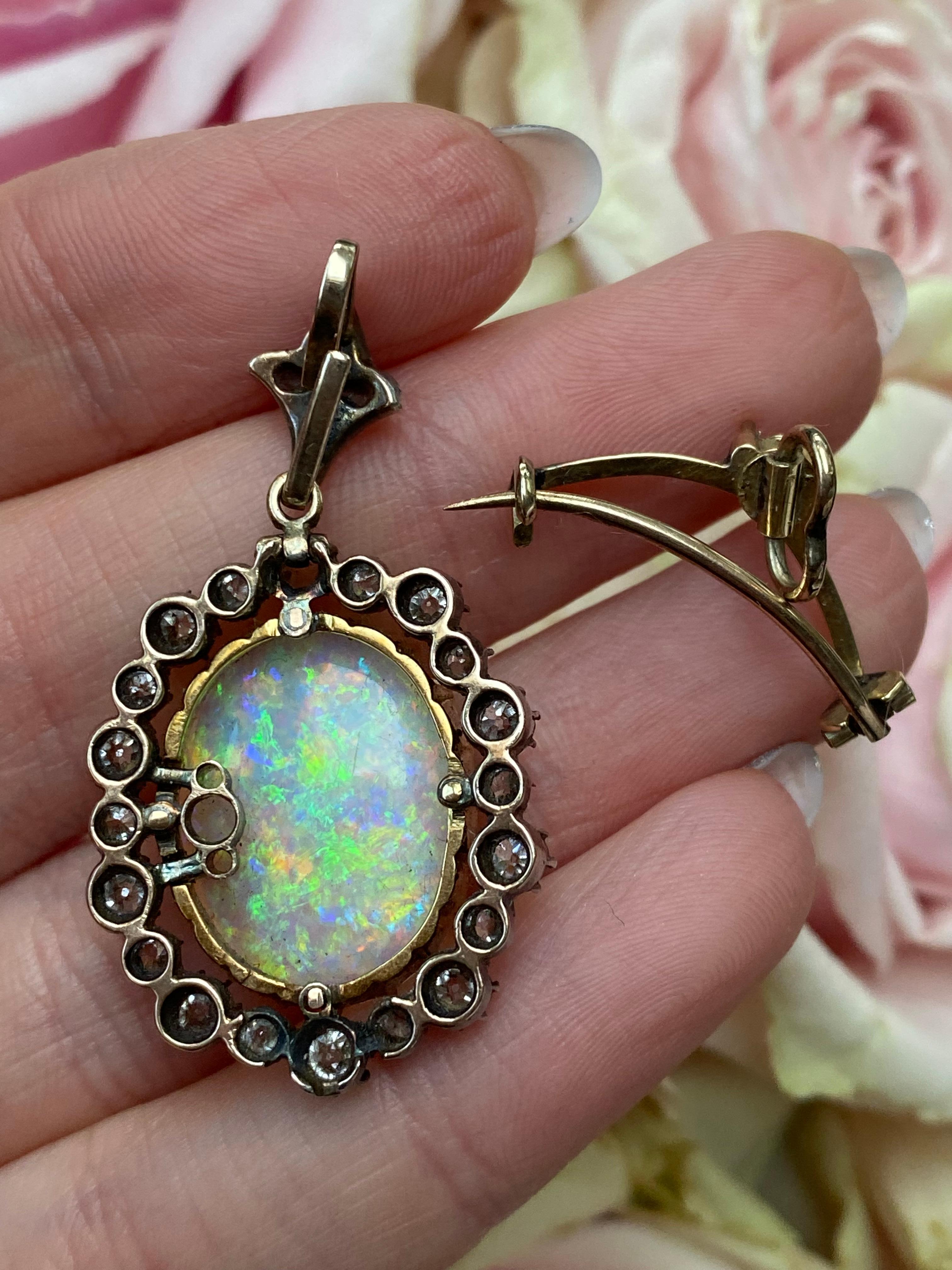 Viktorianischer Opal- und Diamant-Anhänger/Brosche (Hochviktorianisch) im Angebot