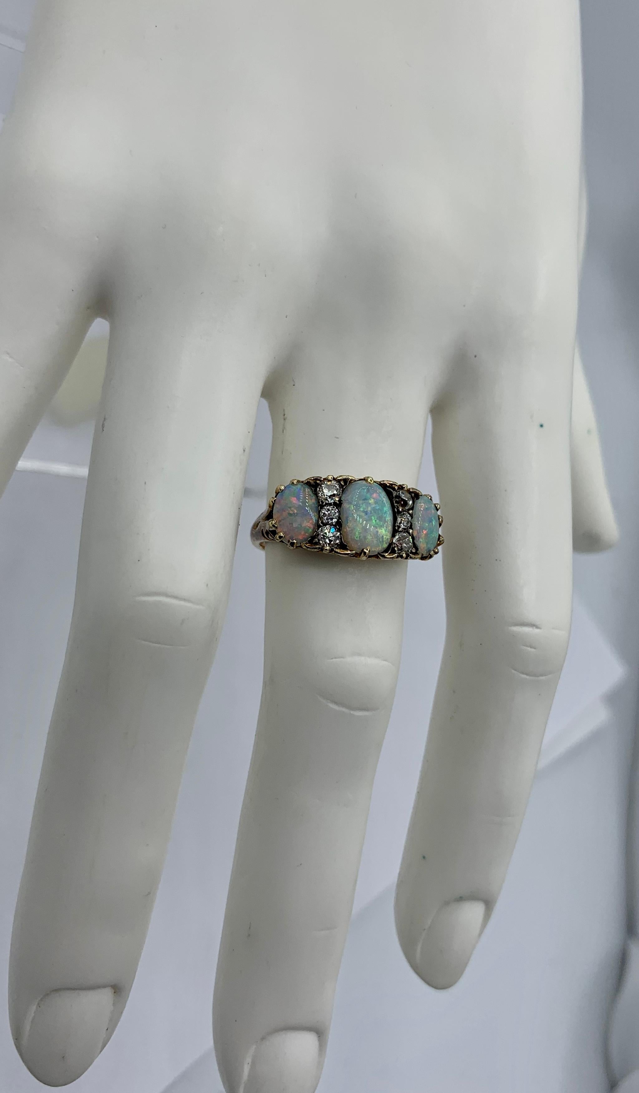 Viktorianischer Opal Old Mine Cut Diamantring Gold Antiker Verlobungsring 2