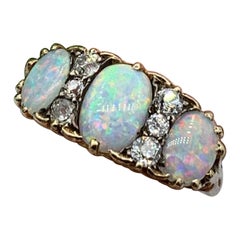 Viktorianischer Opal Old Mine Cut Diamantring Gold Antiker Verlobungsring