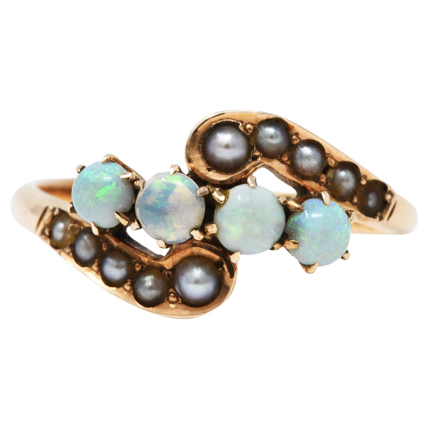 Viktorianischer Opal Saatperle 10 Karat Rose Gold Bypass Ring