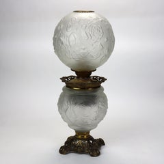 Victorian Opalescent Floral & Foliage Embossed Glass Gone With The Wind Oil Lamp