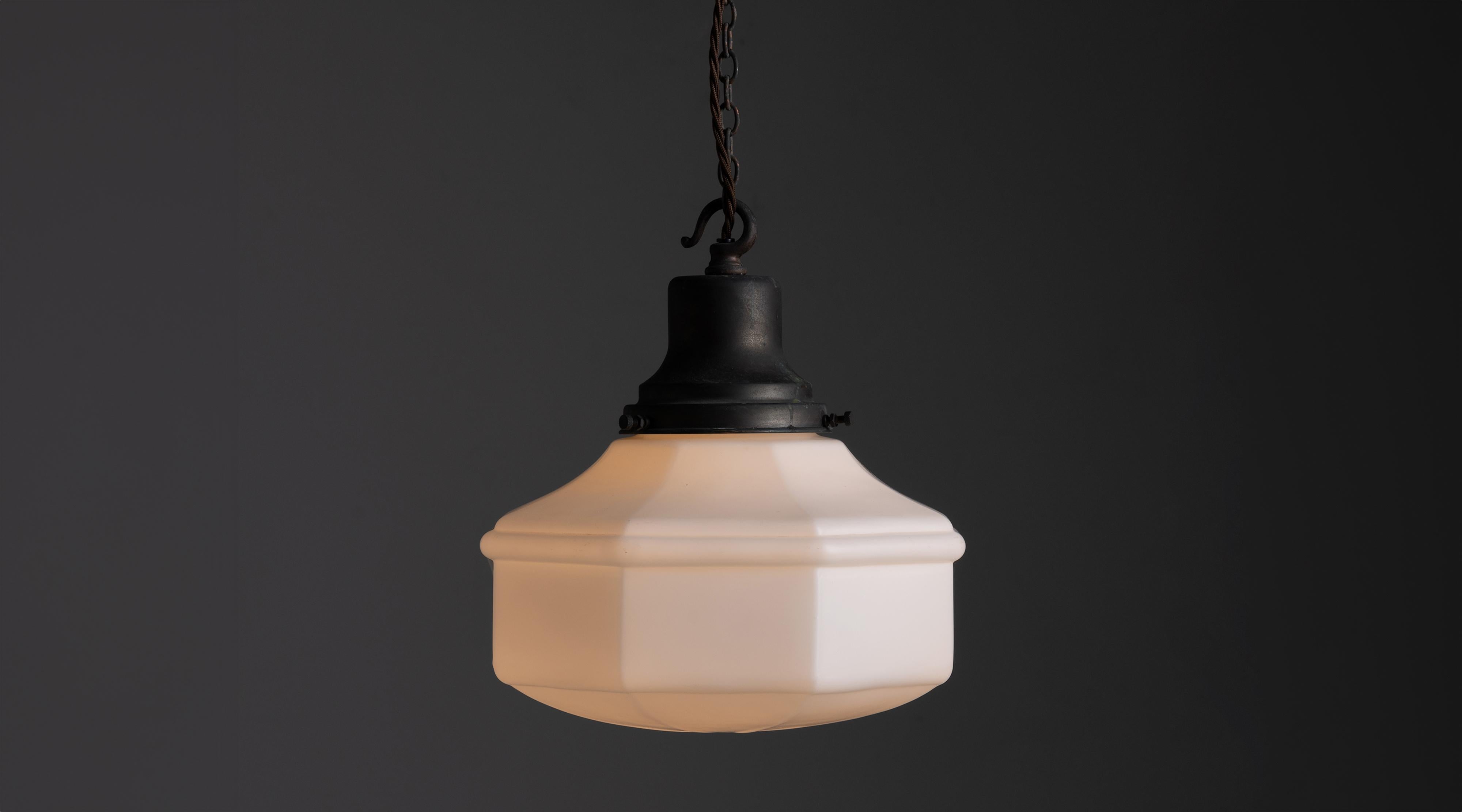 Small opaline milk glass pendants, England Circa 1900.

Victorian era chapel pendant.

Canopy and chain not included.


