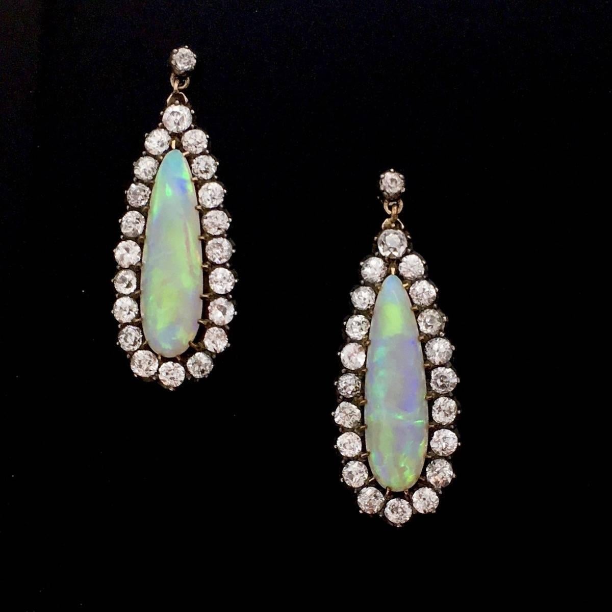 Victorian Opals and Diamonds Earrings, Gold and Silver, circa 1880 2