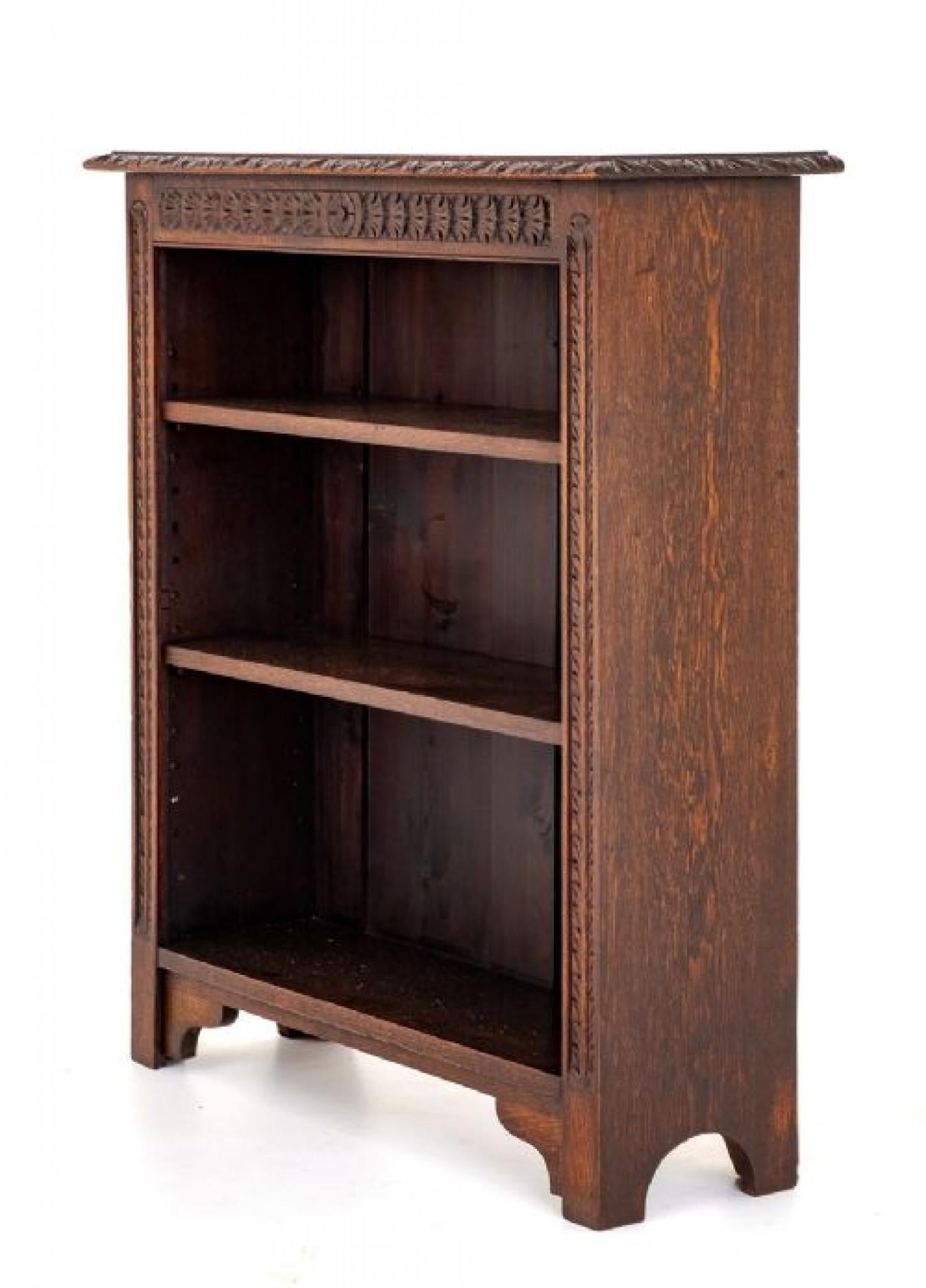 Early 20th Century Victorian Open Bookcase Oak 1900 For Sale
