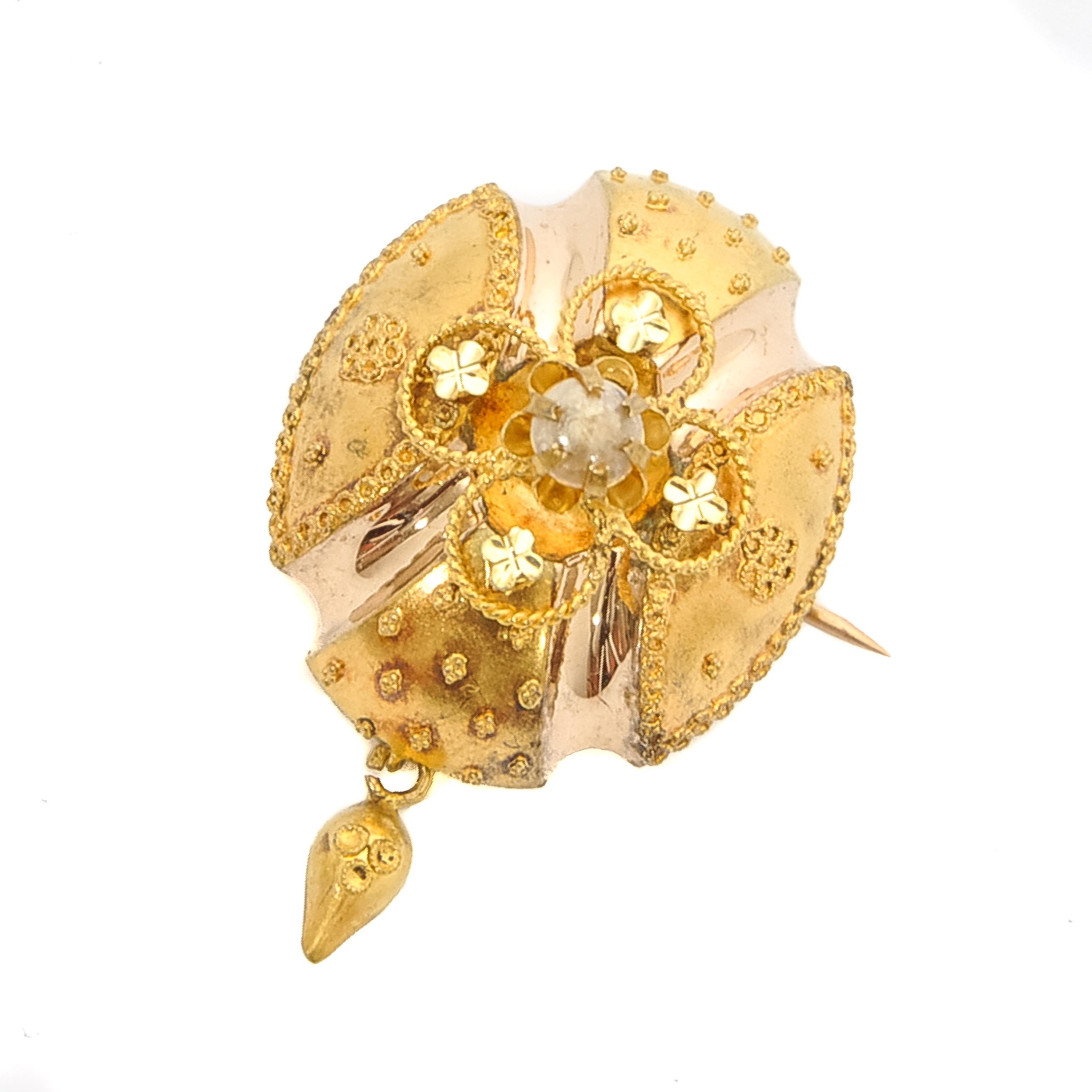 Antique 14 Karat Yellow Gold Pearl Cannetille Brooch In Good Condition For Sale In Rotterdam, NL