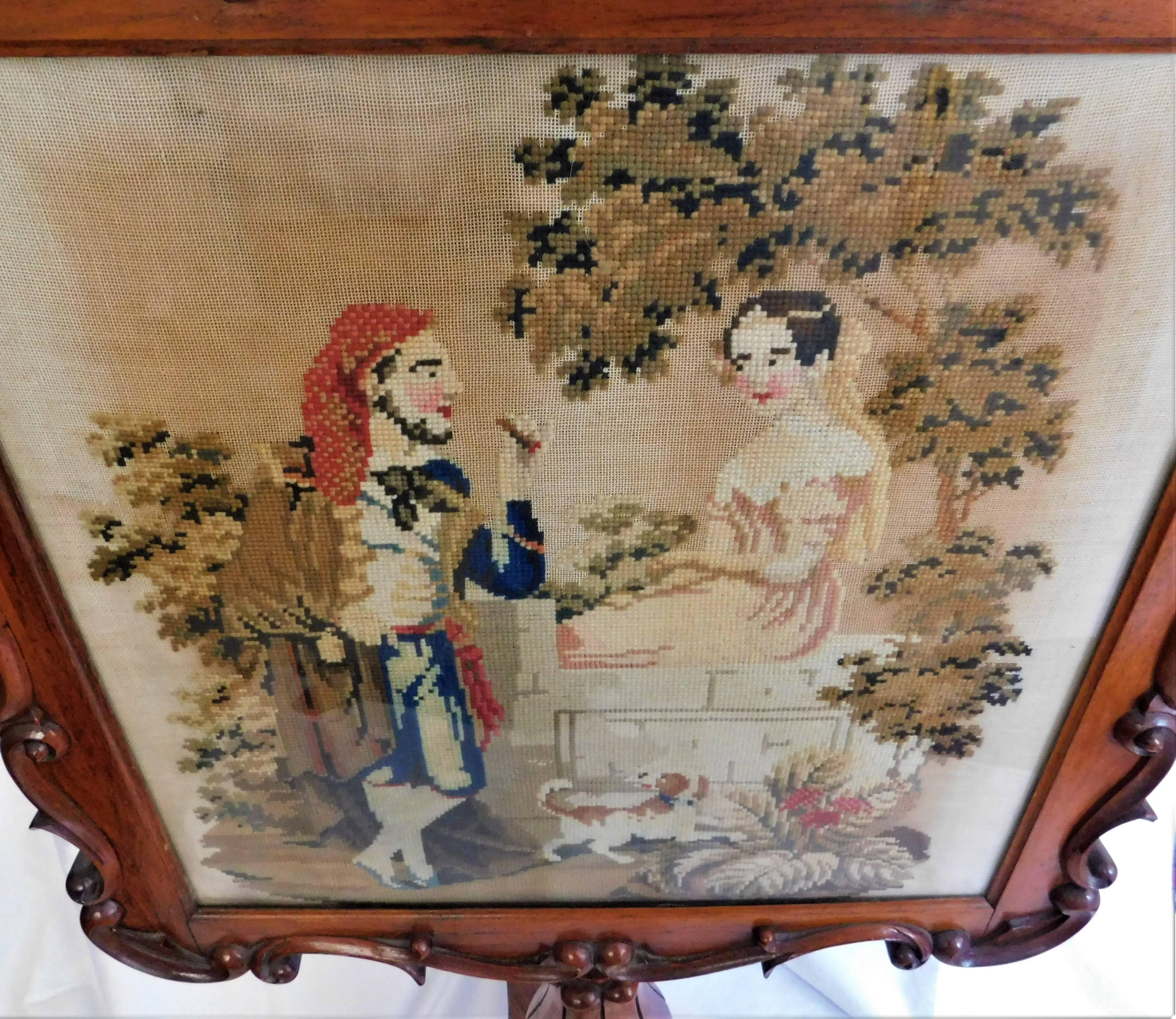 Victorian Original Needlepoint Carved Walnut Fire Screen In Good Condition In Hamilton, Ontario