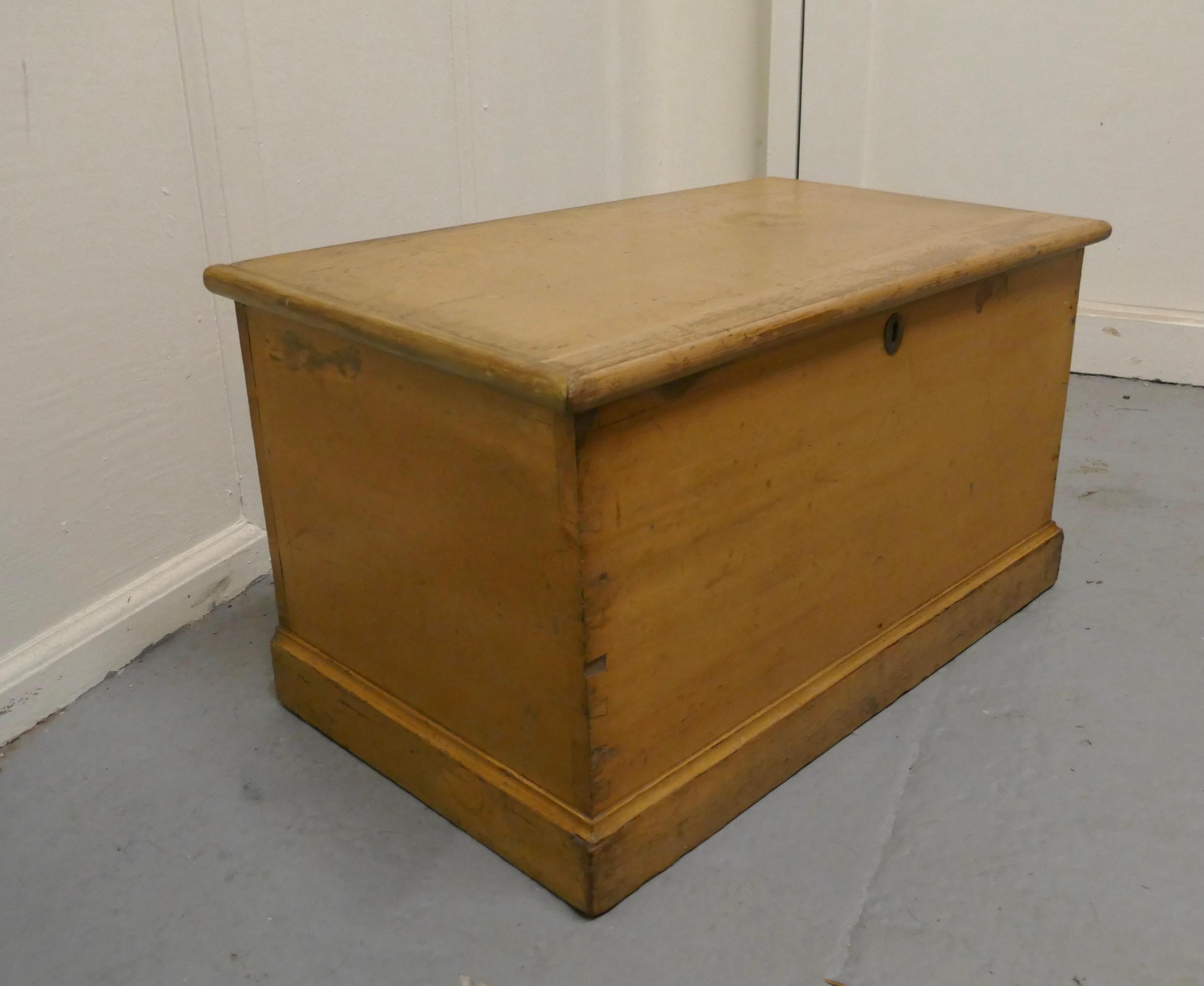 antique pine box