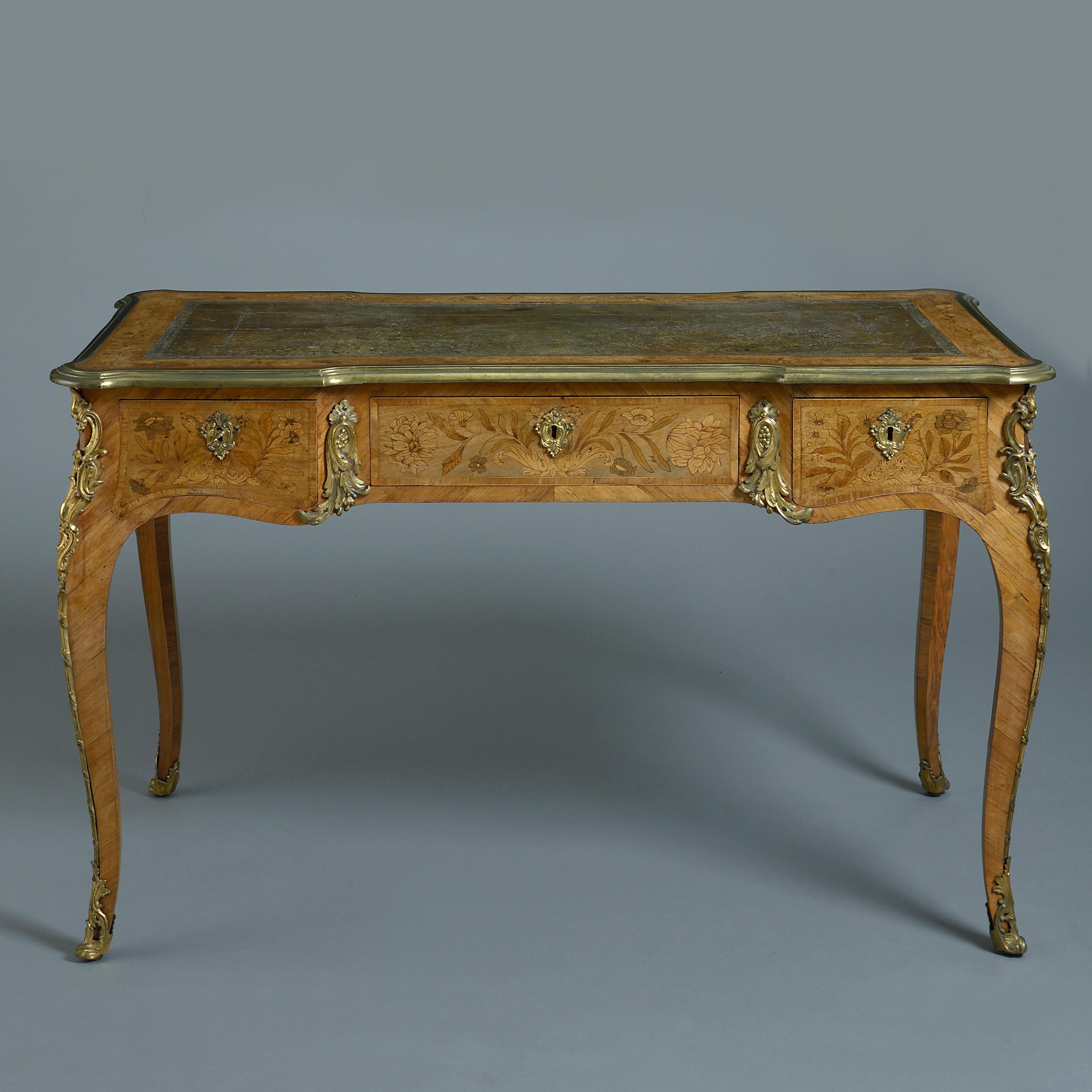 Victorian Ormolu-Mounted Marquetry Bureau Plat In Good Condition For Sale In London, GB