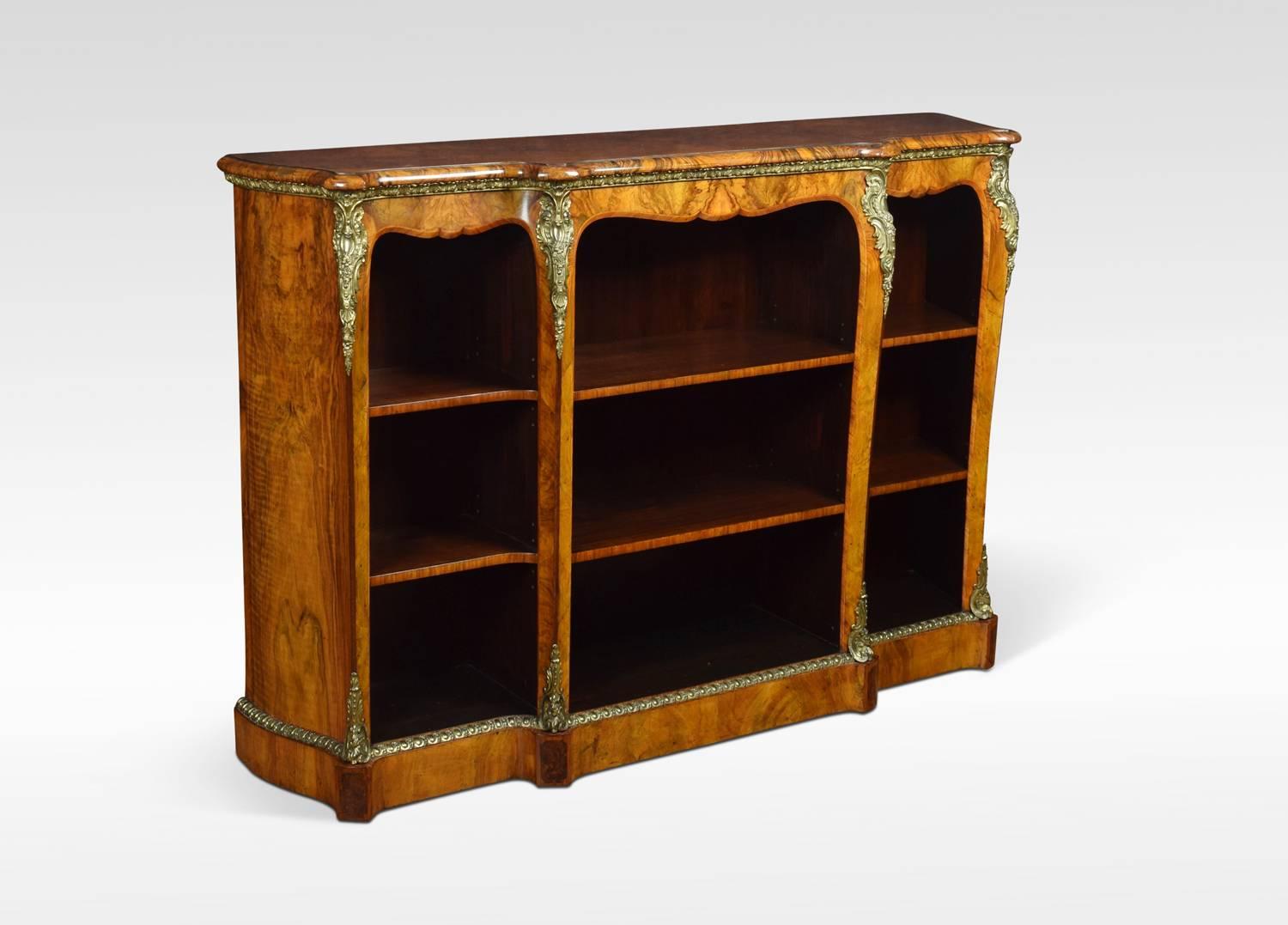 Victorian Ormolu-Mounted Walnut Breakfront Open Bookcase In Good Condition In Cheshire, GB