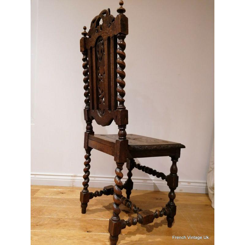 Victorian ornate Carved hardwood brown color. Very sturdy and solid in very good condition. It could be a lovely gift.

Color: Brown
Material: Wood 
Features: Carvings
Item Height: 110
Item Width: 47
Item Length: 40
Condition: Used.