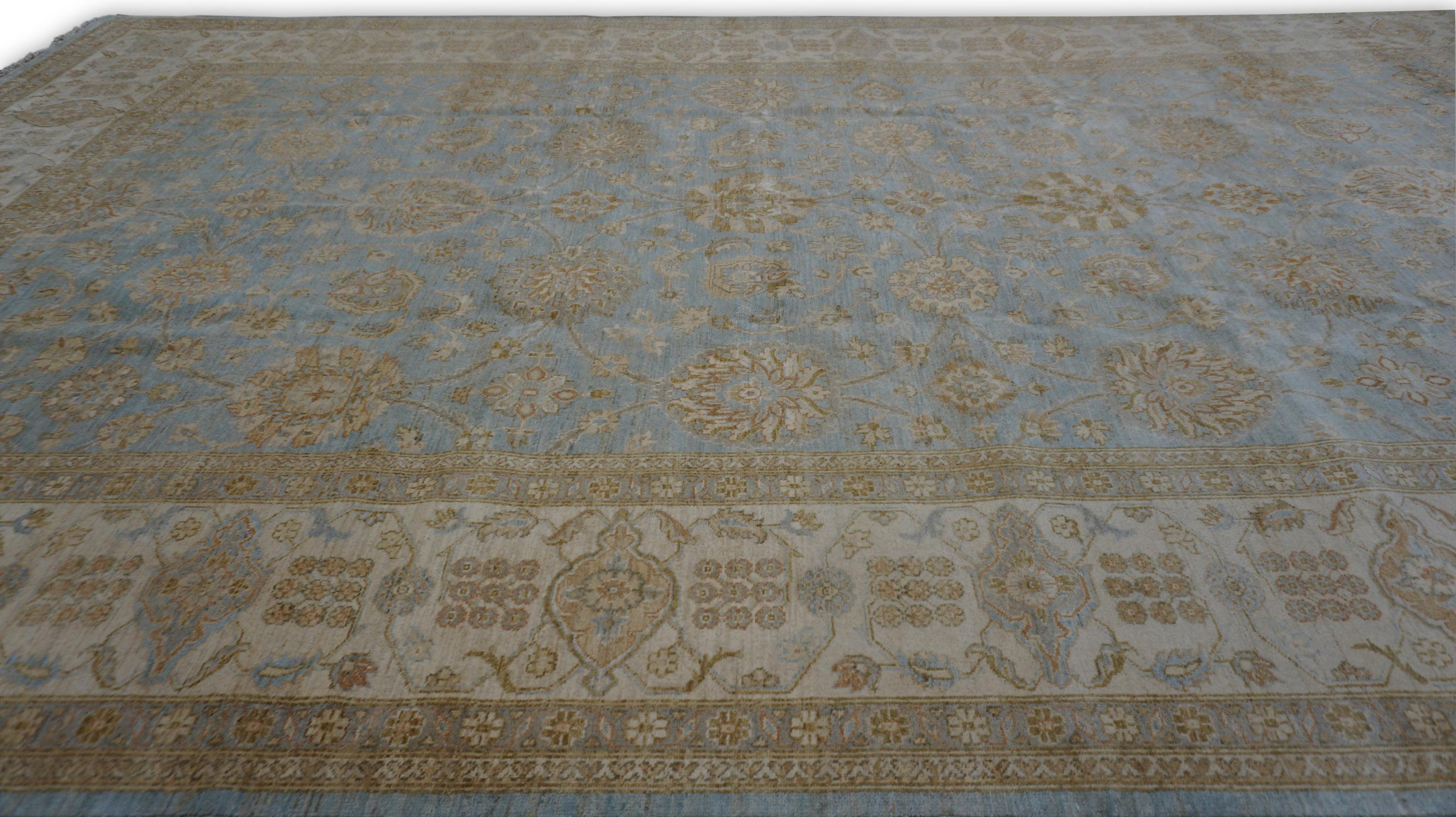 Viktorianischer Oushak Lt-Wollteppich in Blau, Elfenbein und Hellbraun 9'x16' (Handgeknüpft) im Angebot