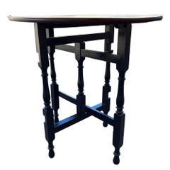 Victorian Oval Top Drop-Leaf Gateleg Oak Table with Turned Legs