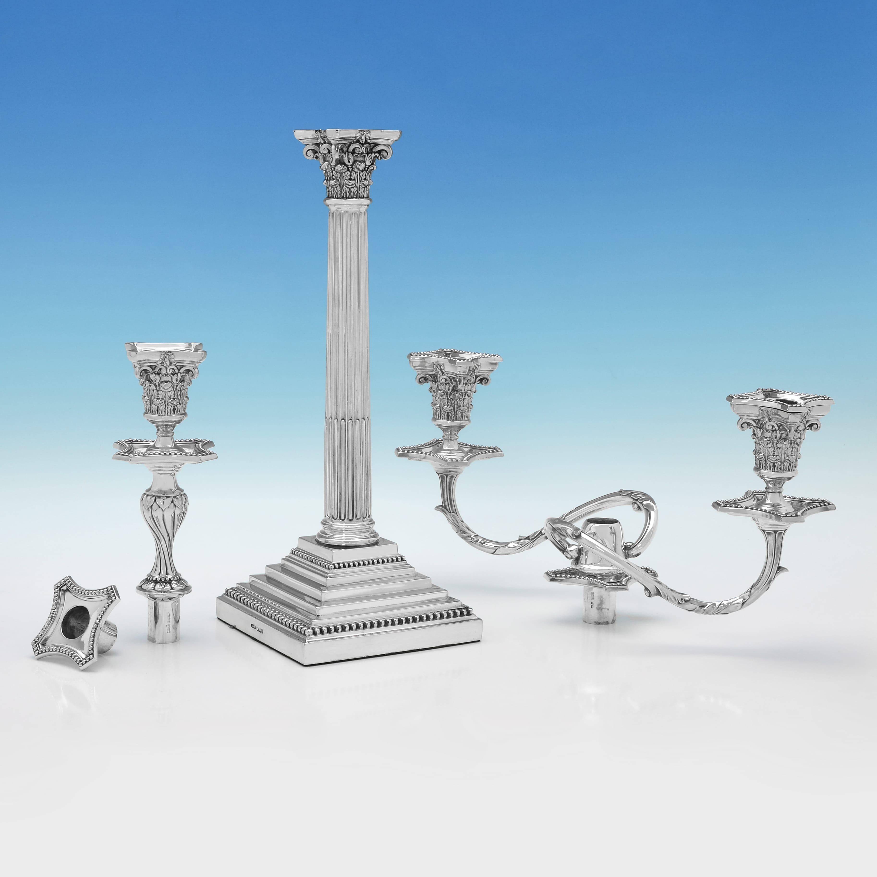Pareja victoriana de candelabros de columna corintia de 3 luces fabricados en 1894 Victoriano en venta