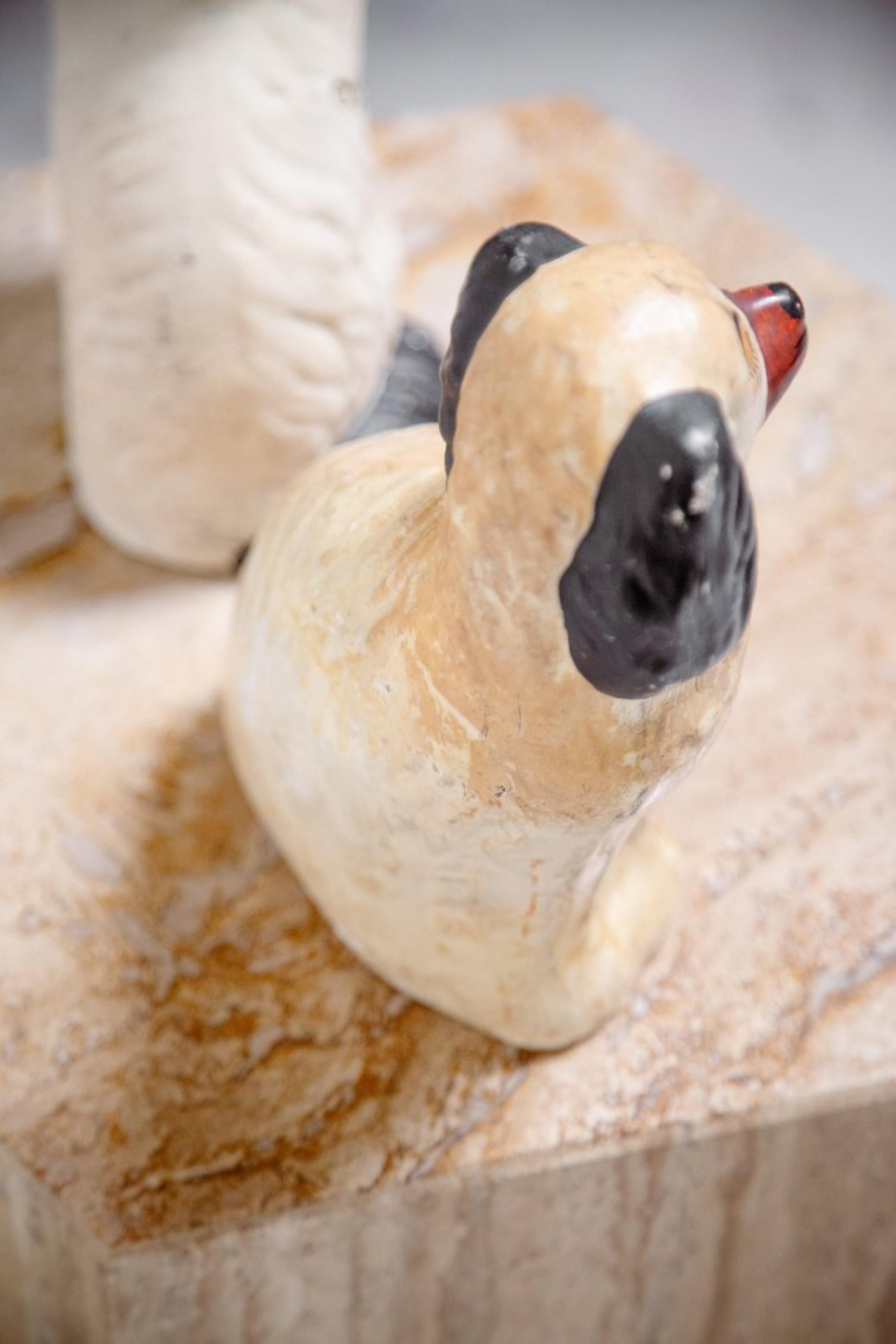 Coppia vittoriana di statuette di cani Staffordshire In condizioni buone in vendita a West Hollywood, CA