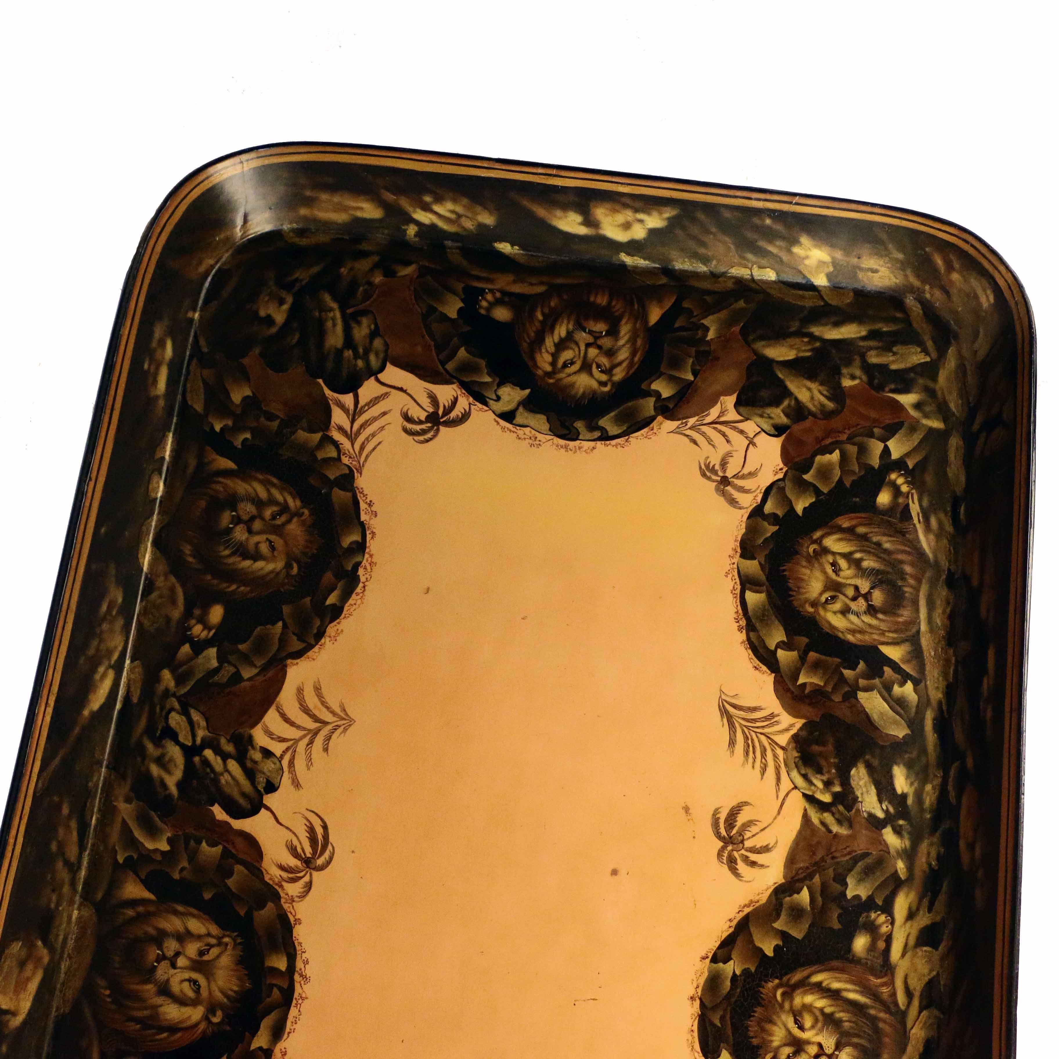 Victorian Papier Maché Tray on Stand In Good Condition For Sale In Montreal, QC