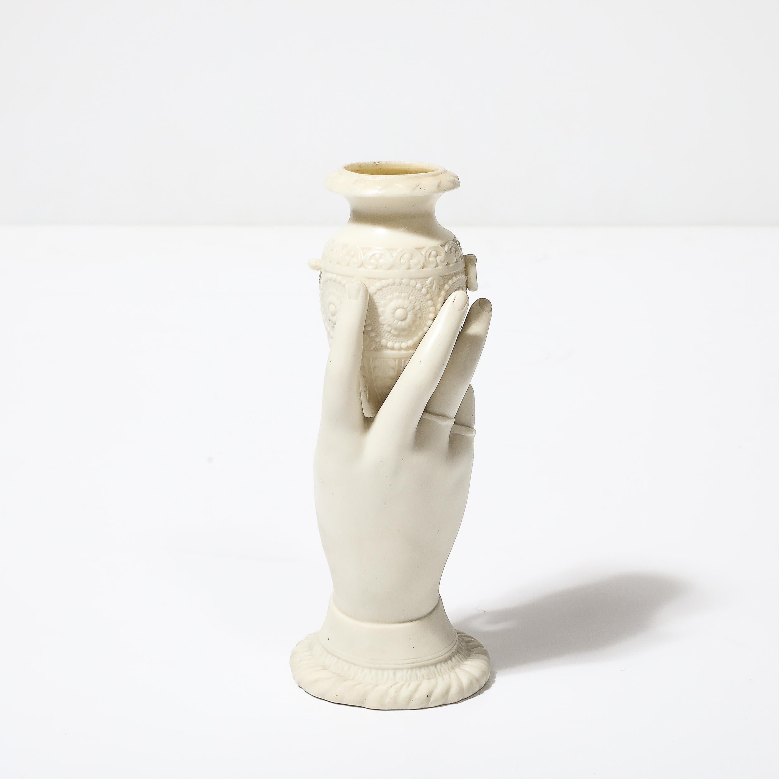 Viktorianische skulpturale Parianische Porzellanvase aus Parian im Angebot 3