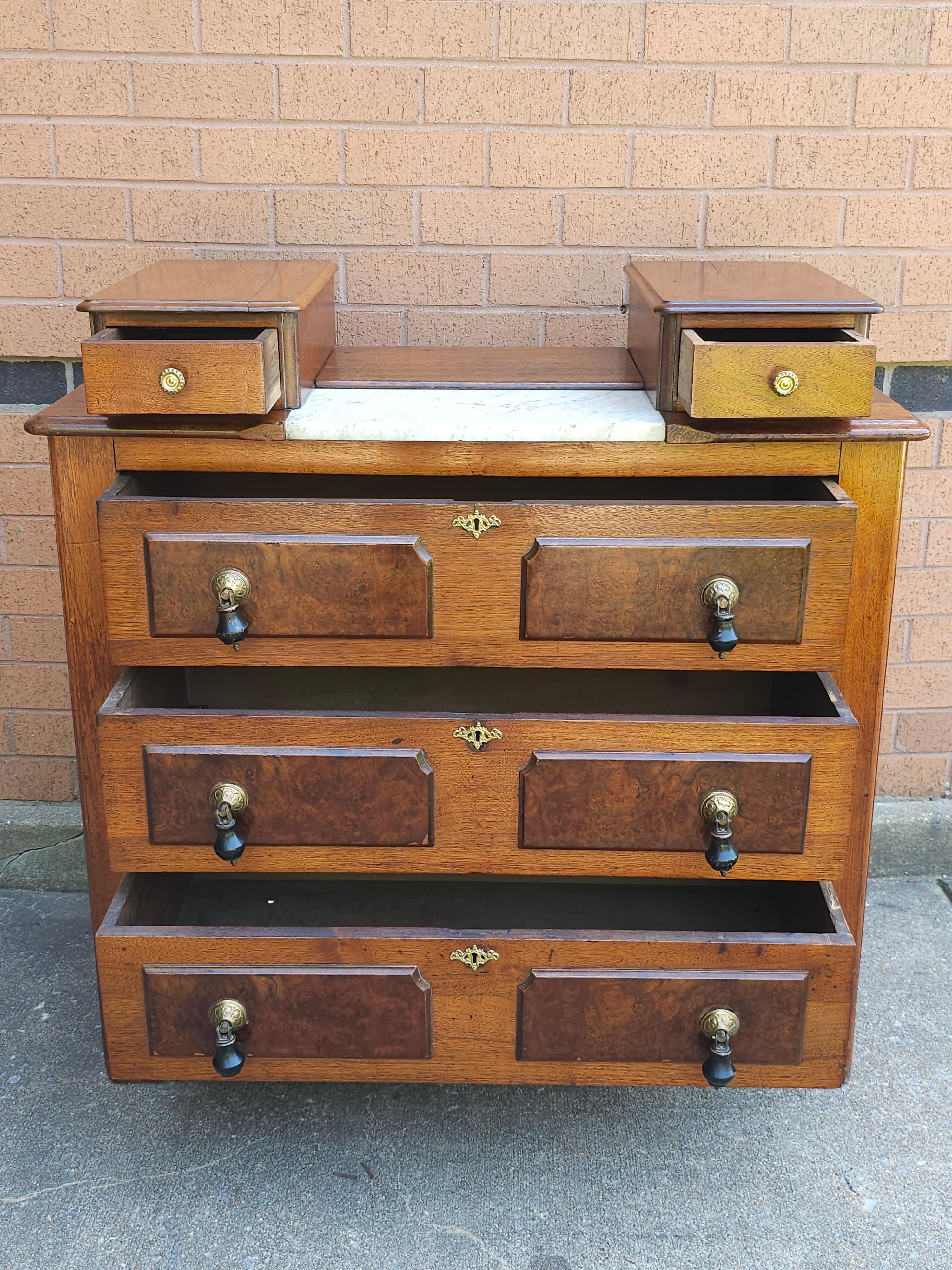 Victorian Partial Burled Mahogany Chest of Drawers In Good Condition For Sale In Germantown, MD