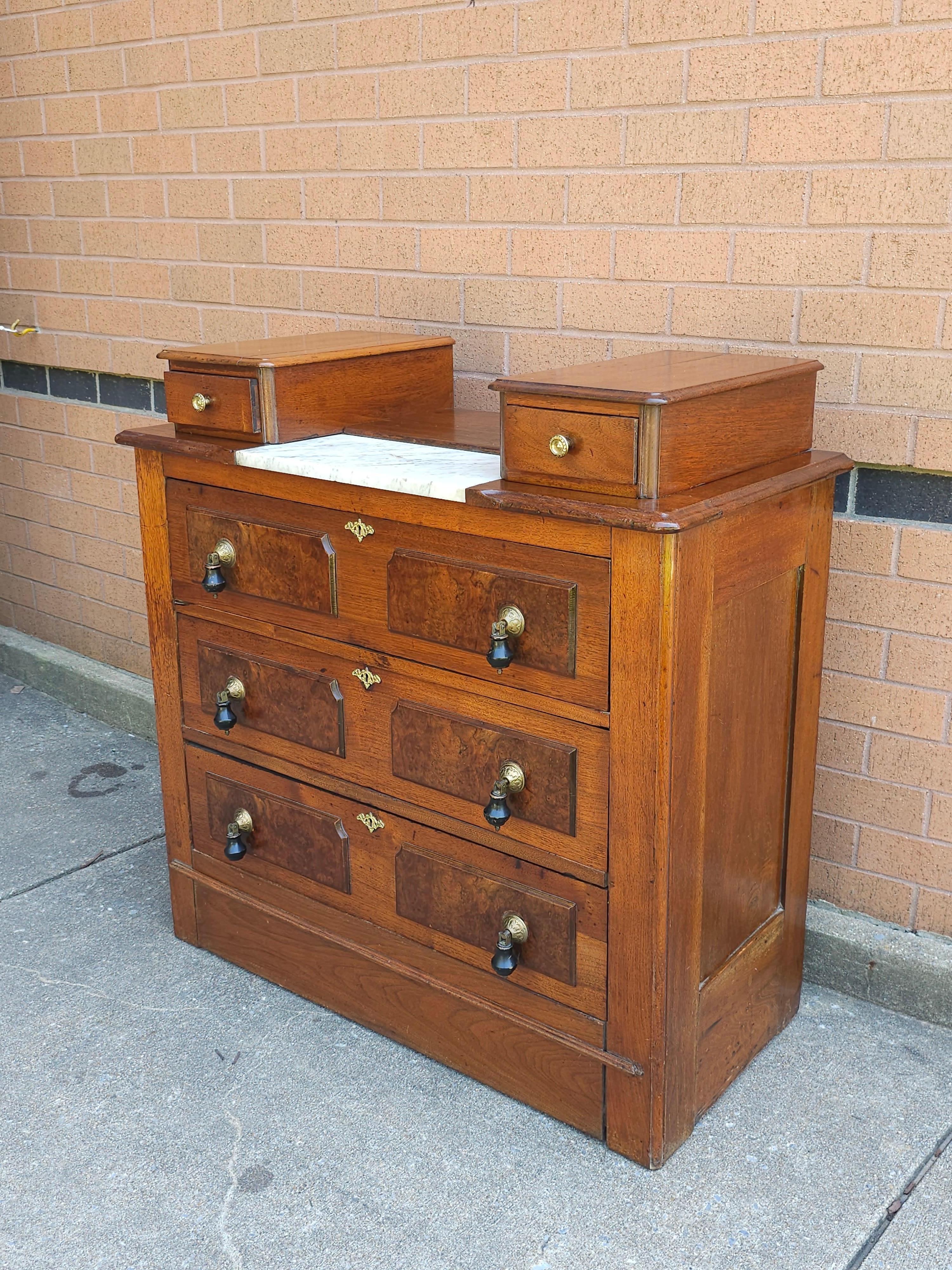 Victorian Partial Burled Mahogany Chest of Drawers For Sale 1