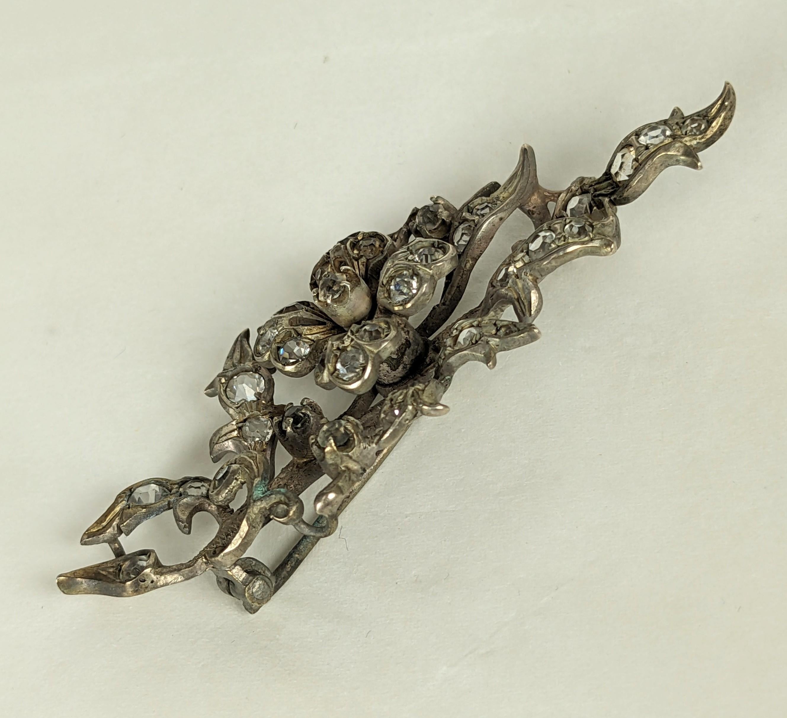 Broche Floral Victoriano de Pasta en venta 2