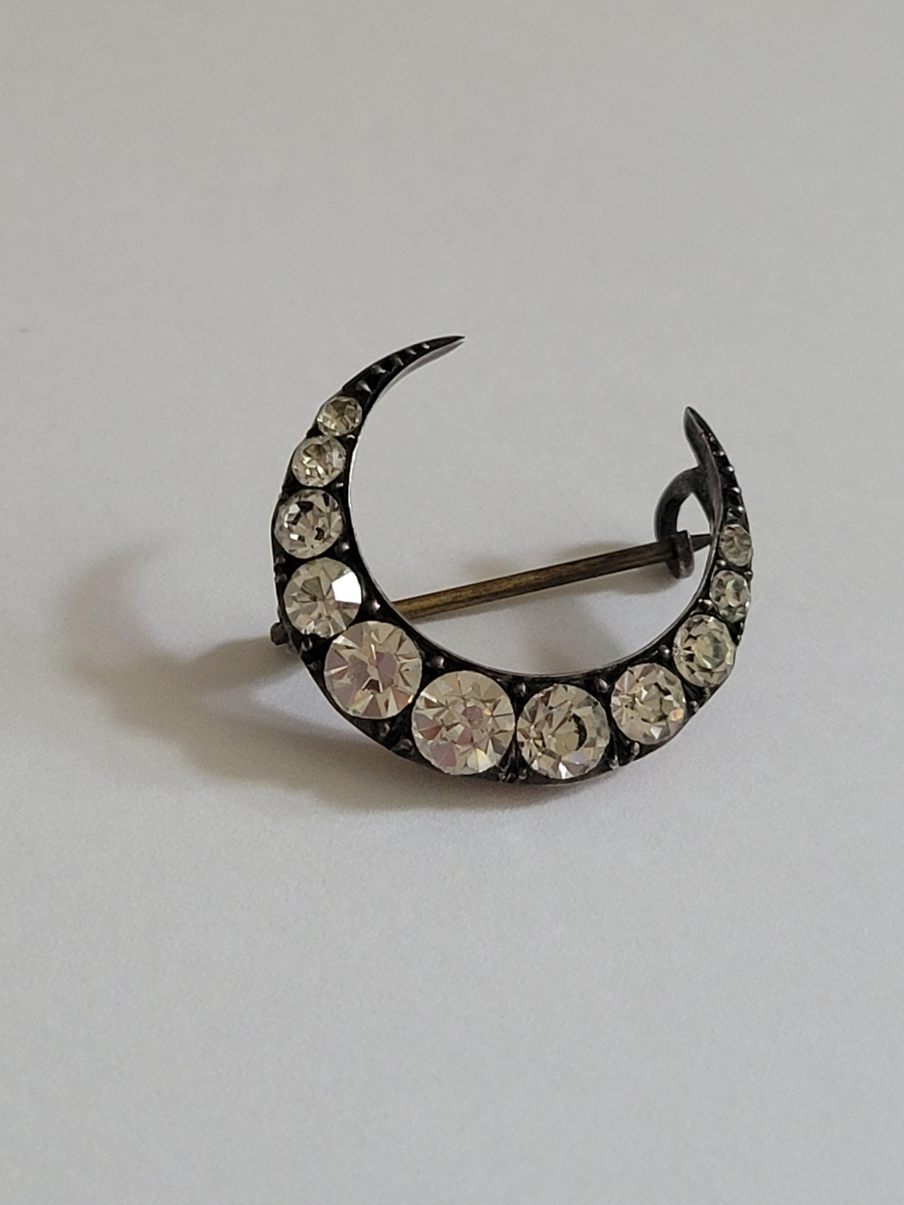 Victorian Paste Silver Crescent Moon Brooch For Sale 2