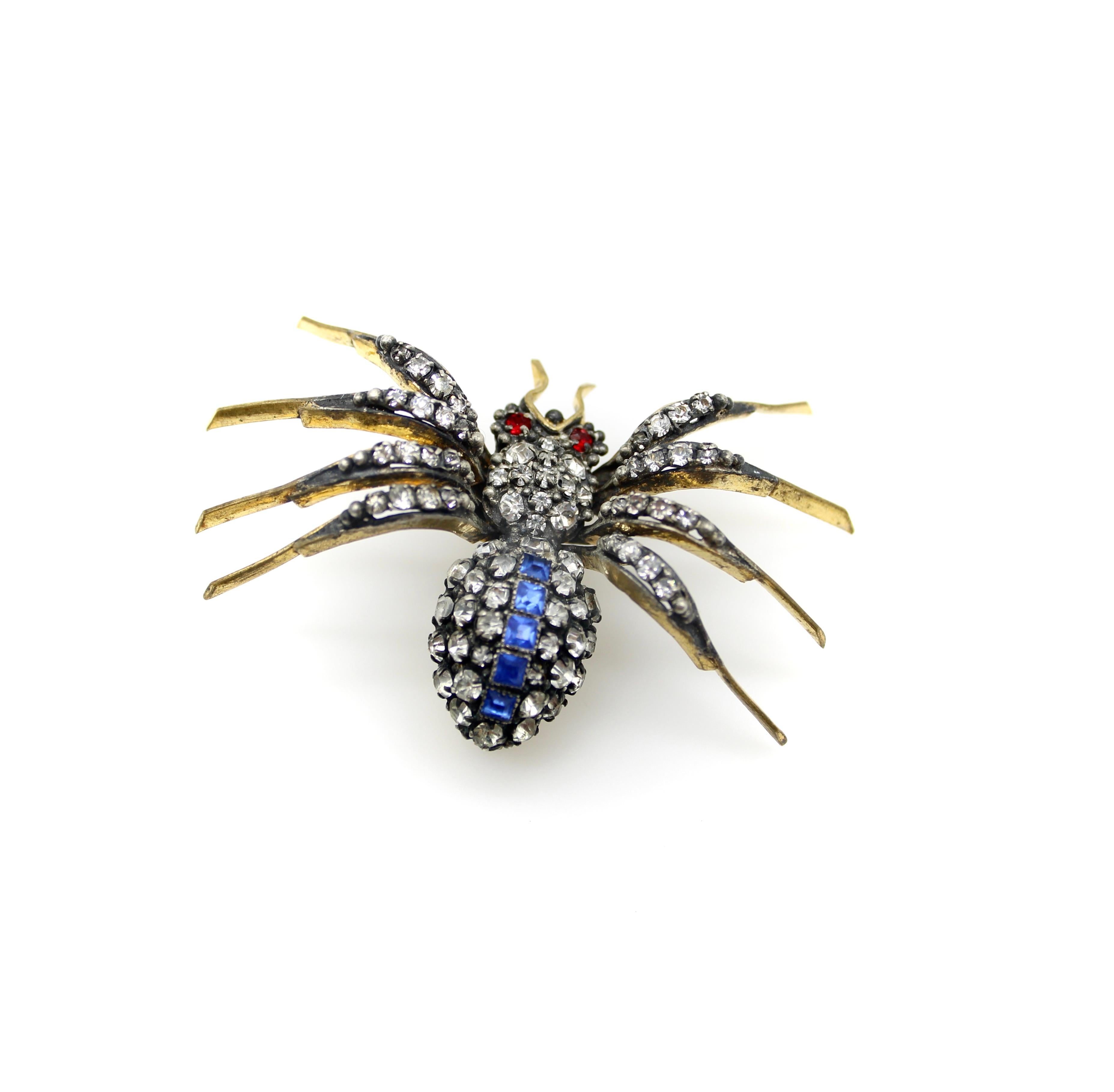 Women's or Men's Victorian Paste Spider Brooch in Base Metal For Sale